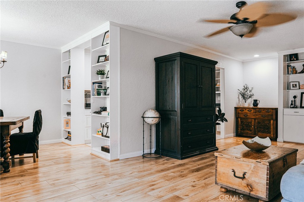 2386 E Del Mar Blvd 101