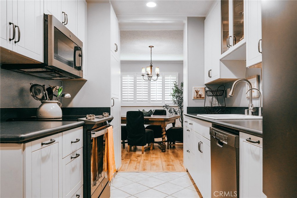 2386 E Del Mar Blvd 101
