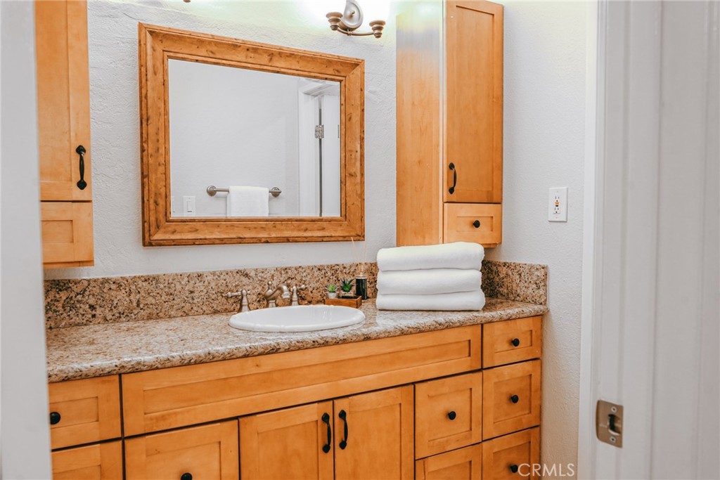 2386 E Del Mar Blvd 101