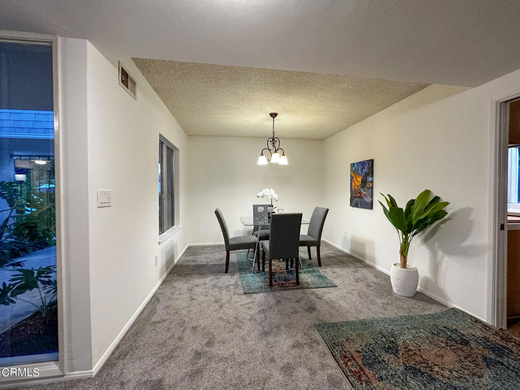 10012 Sunnybrae Avenue
