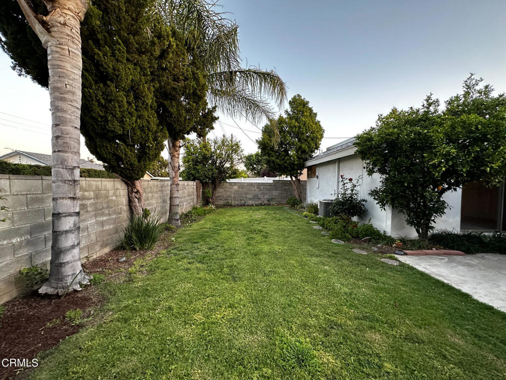 10012 Sunnybrae Avenue