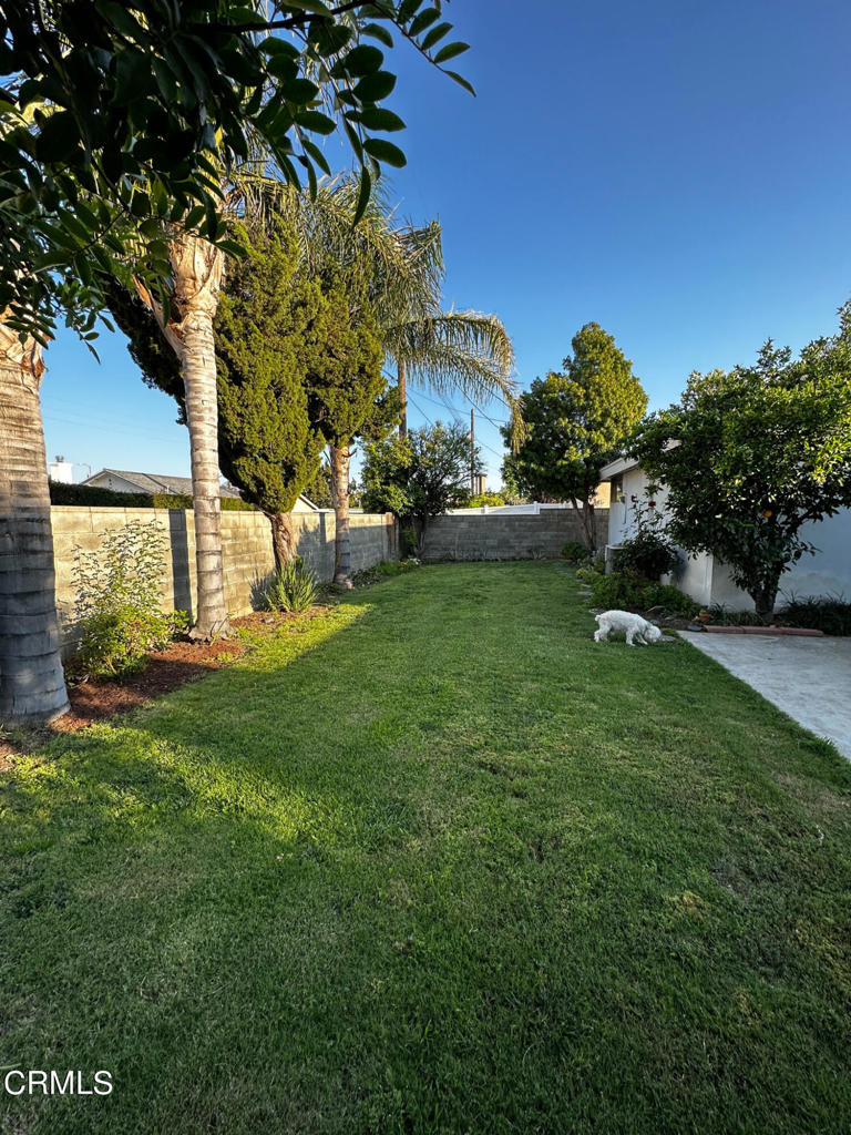 10012 Sunnybrae Avenue