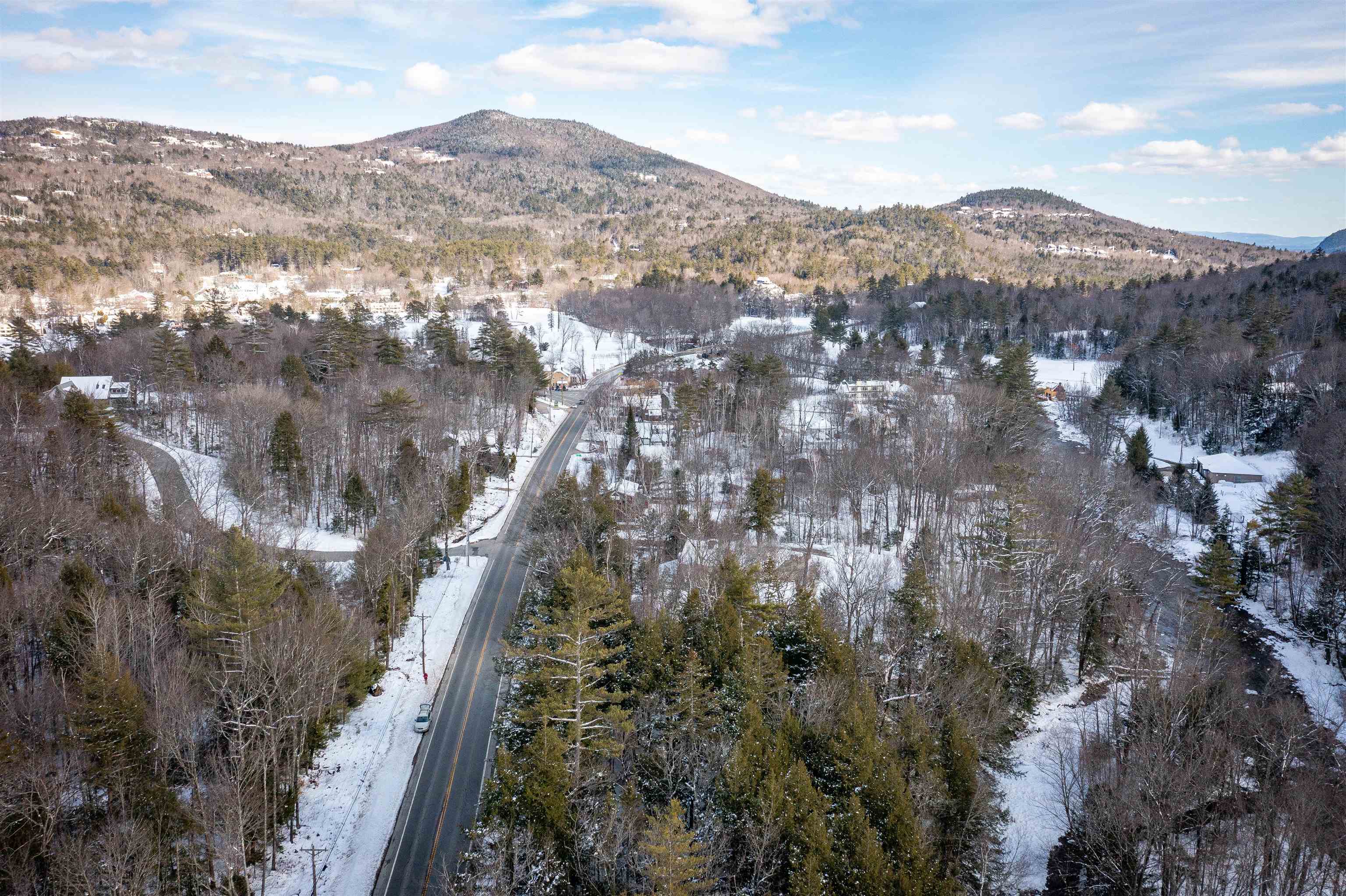 4 St Martins Drive Unit: Map R12/Parcel 133 & Map V01/Parcel 21