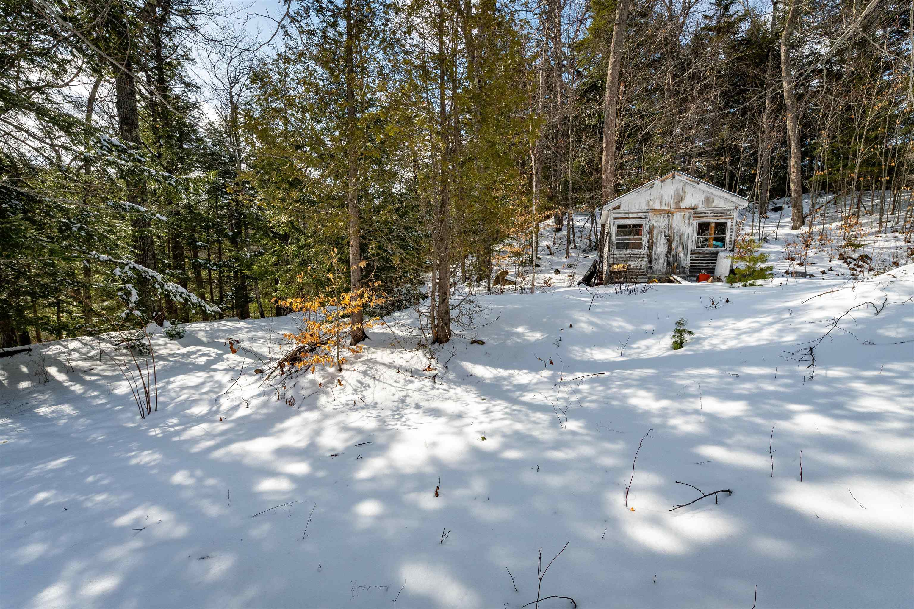 4 St Martins Drive Unit: Map R12/Parcel 133 & Map V01/Parcel 21