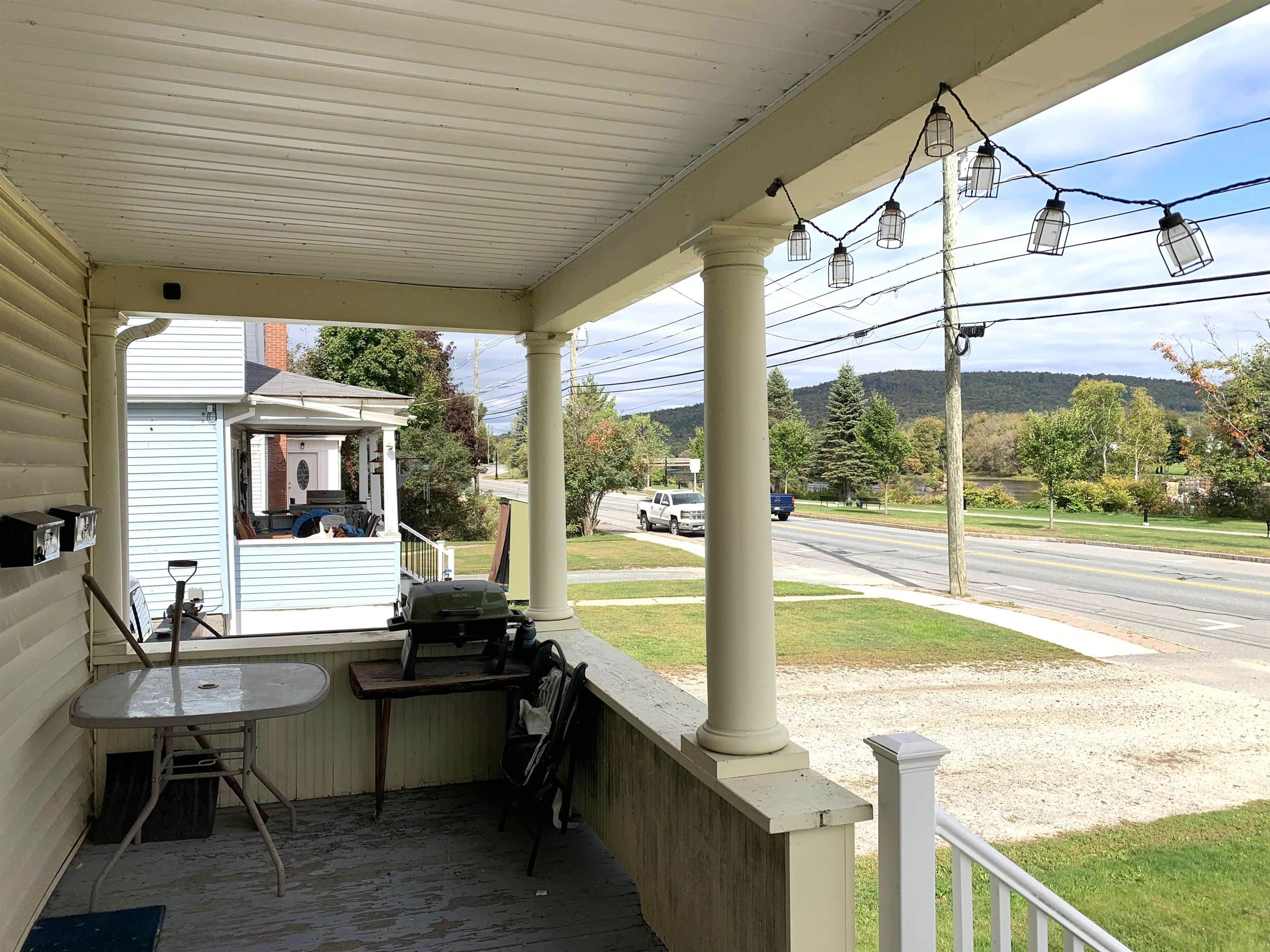 1619 Main Street