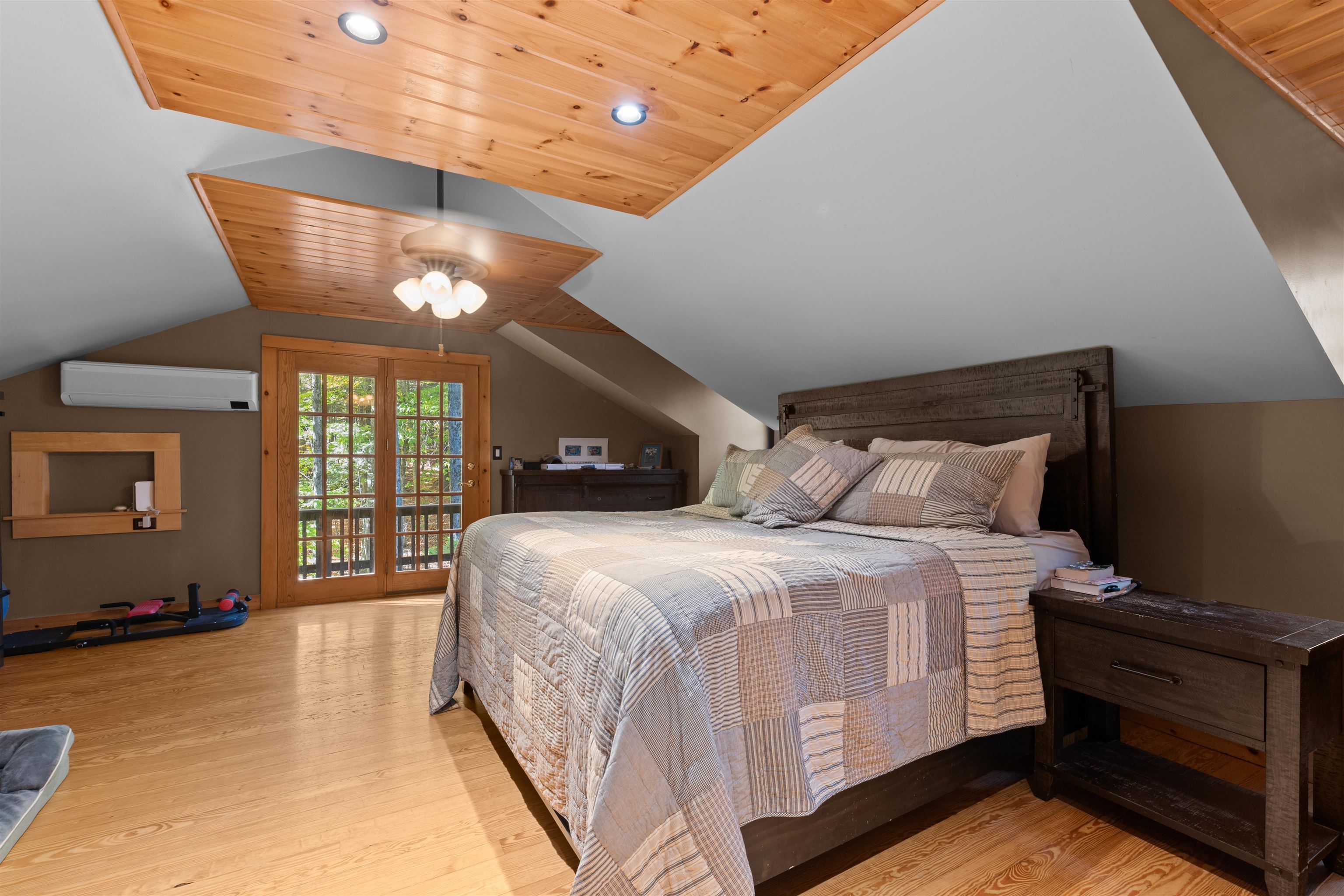 42 Arlberg Drive