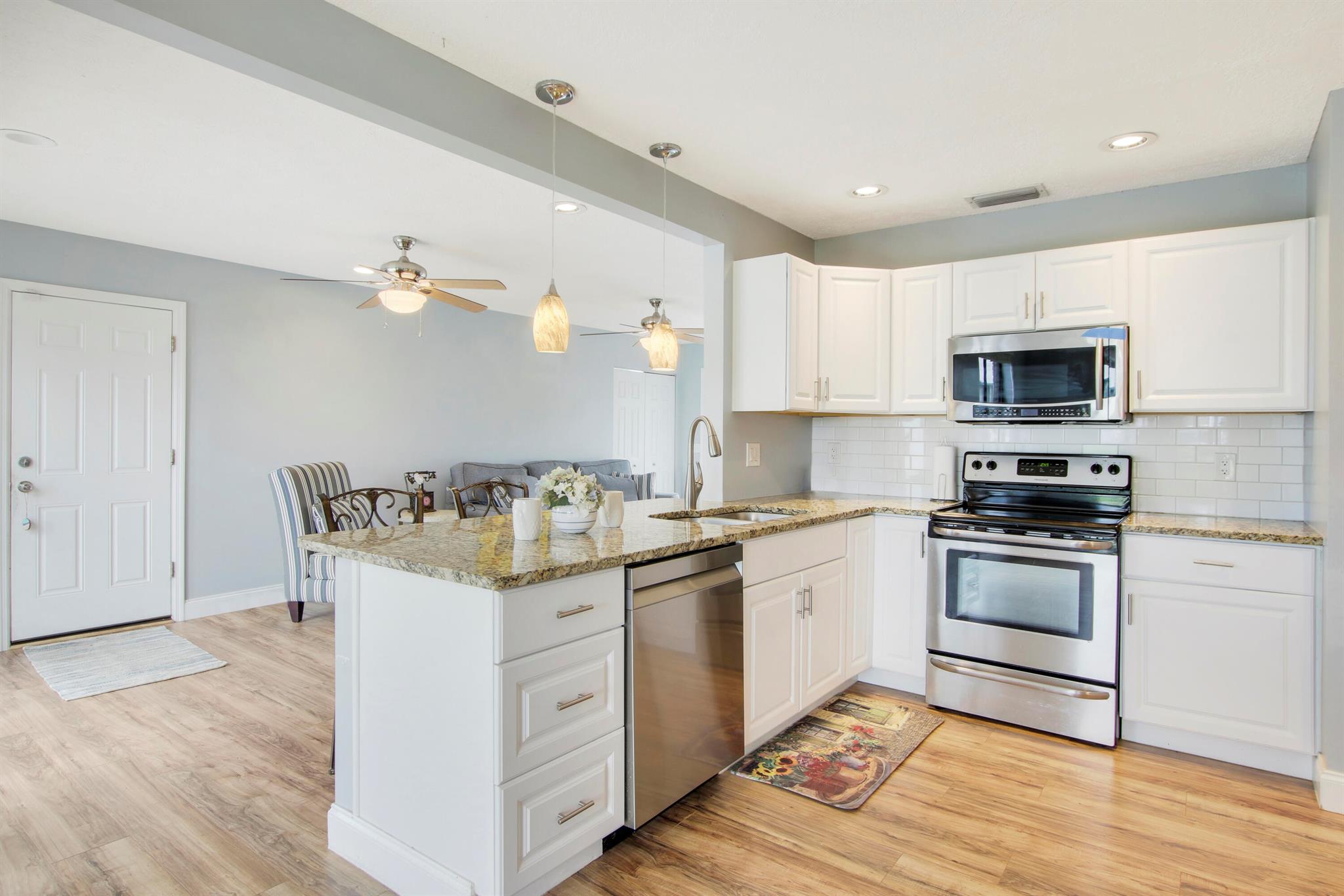 1657 SE Shepard Lane