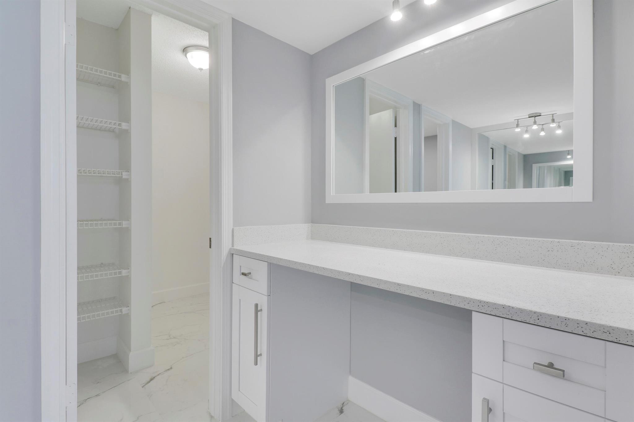 401 Lake Shore Drive 205