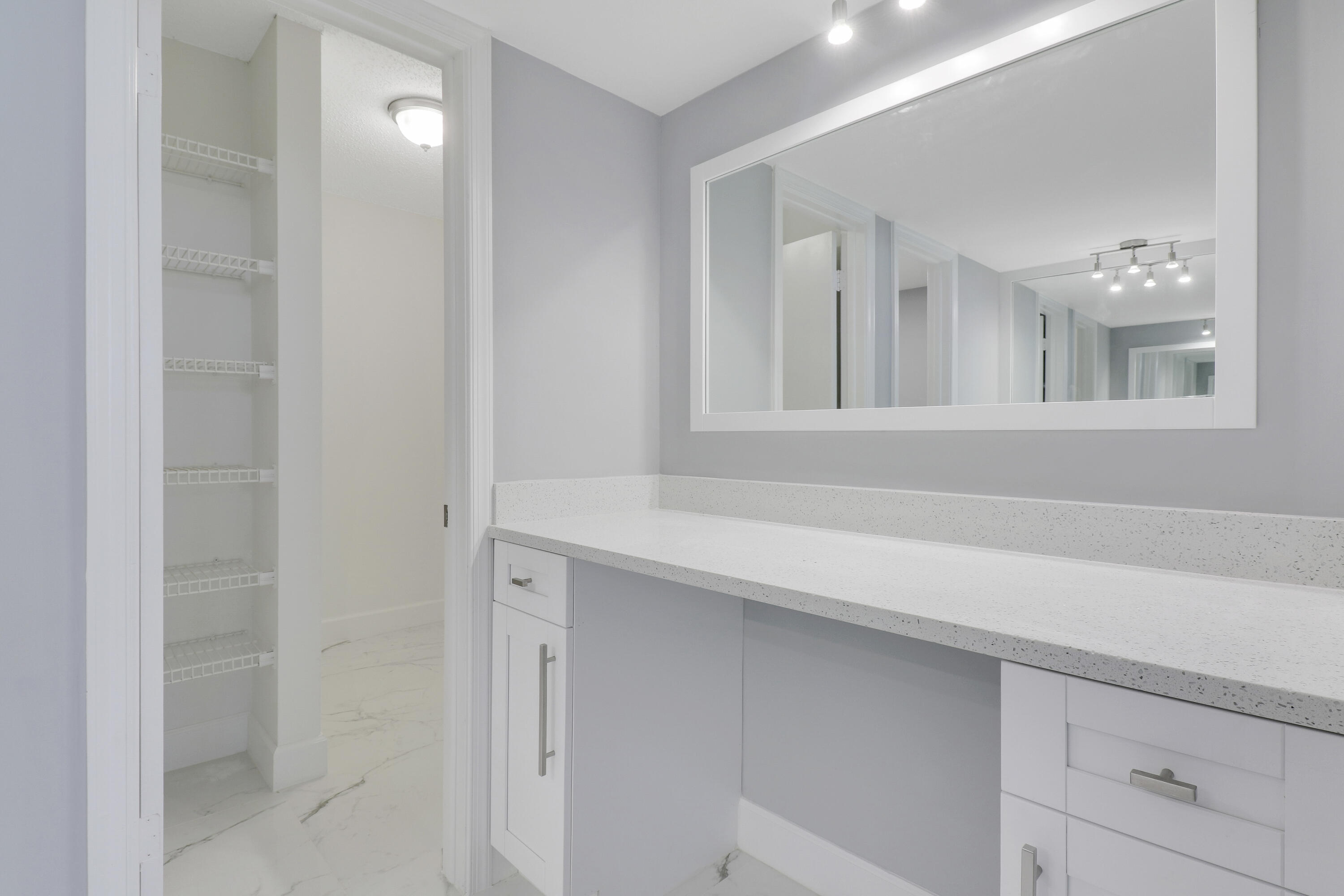 401 Lake Shore Drive 205