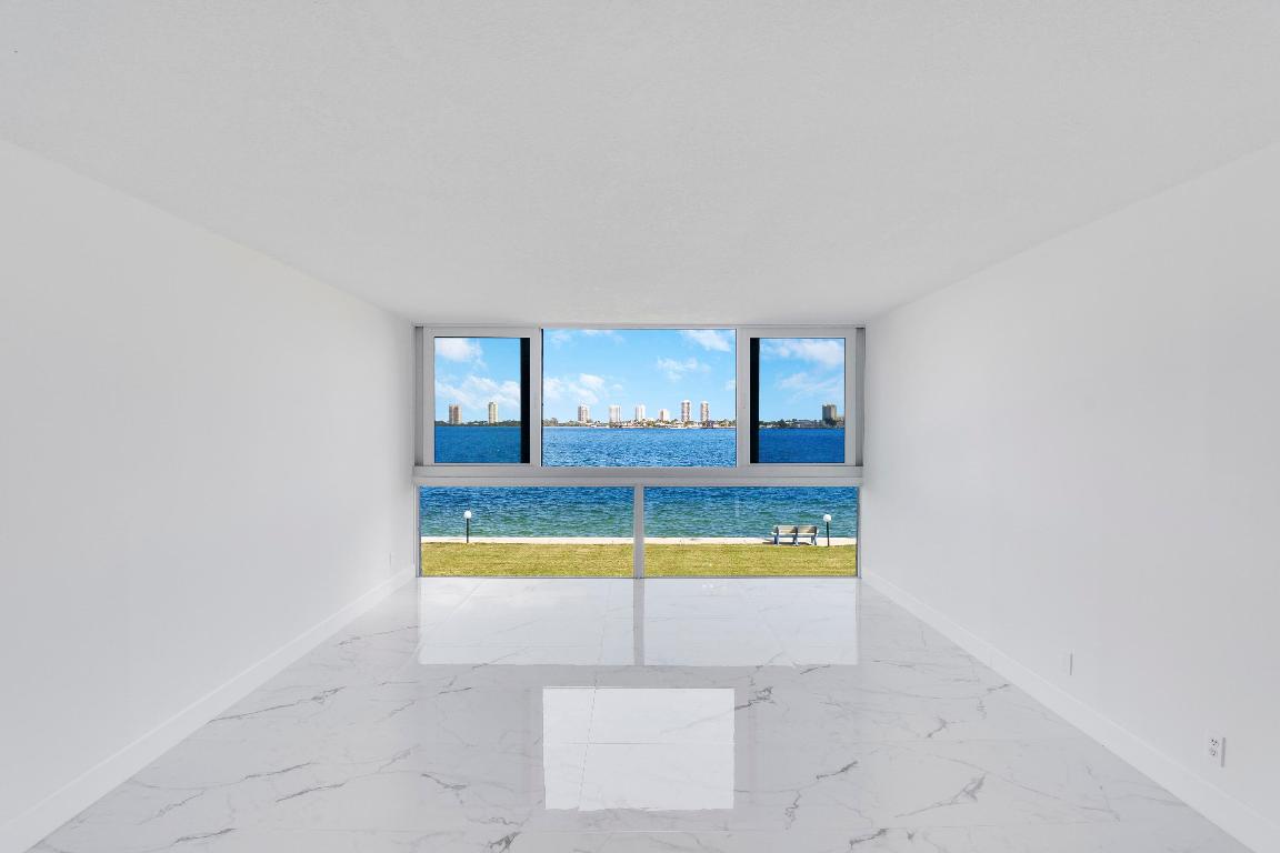 401 Lake Shore Drive 205