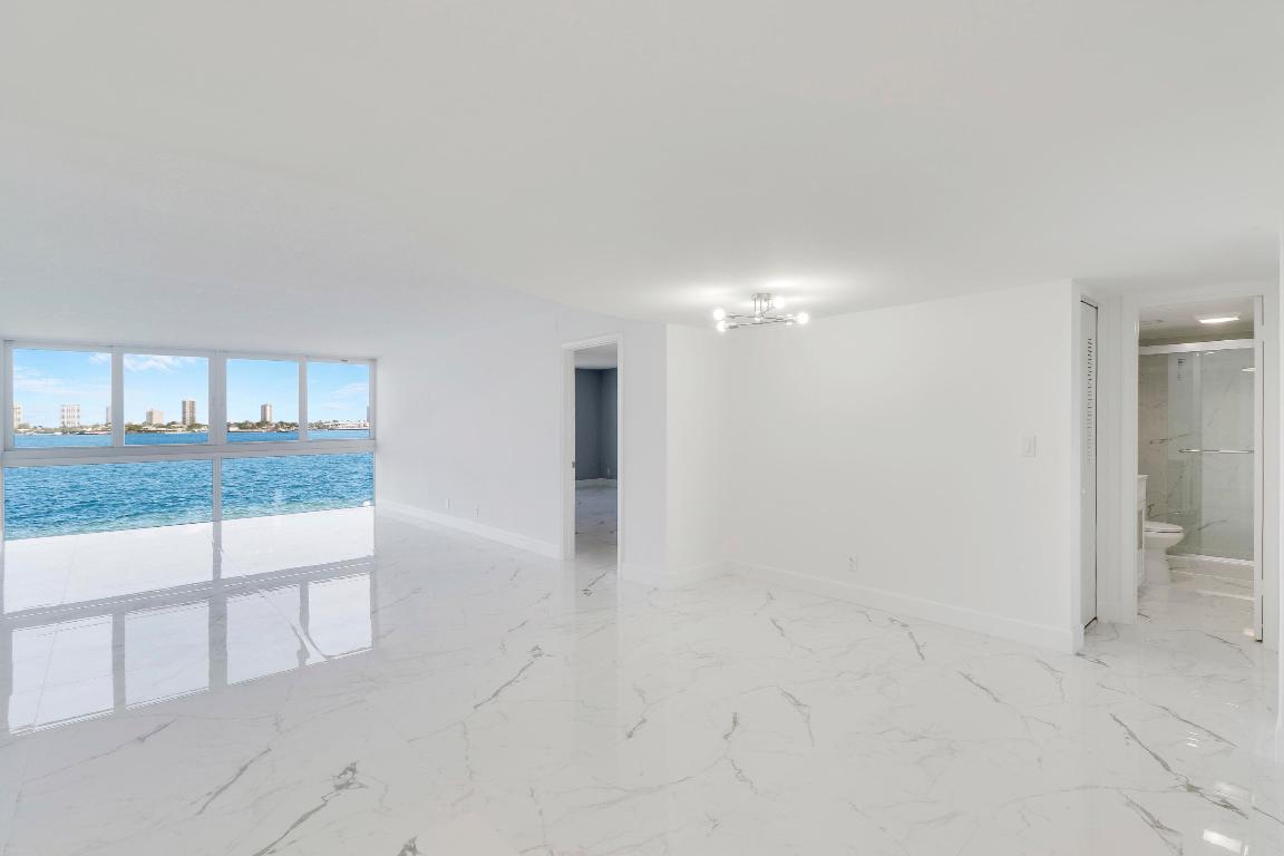 401 Lake Shore Drive 205