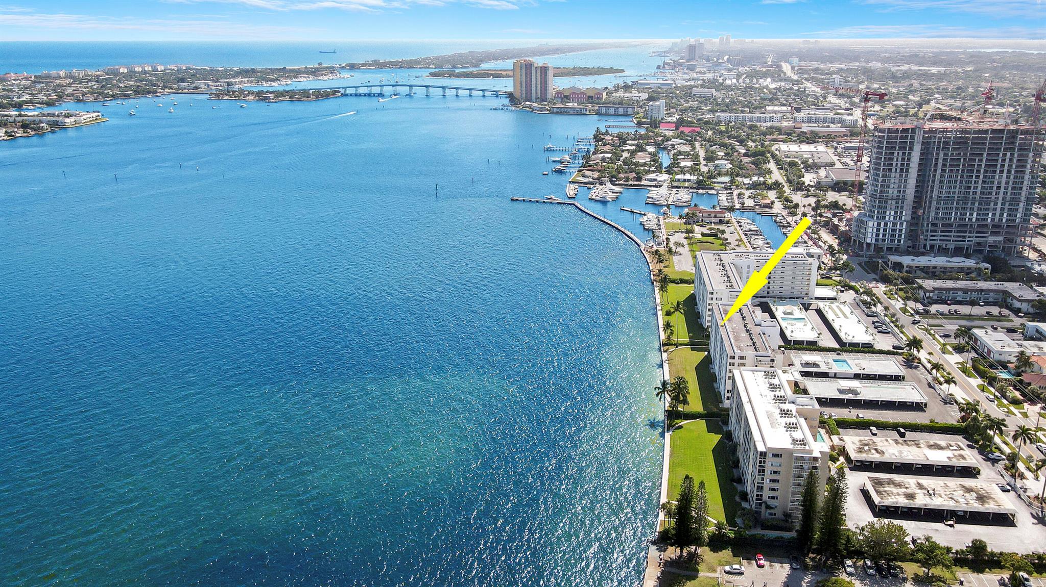 401 Lake Shore Drive 205