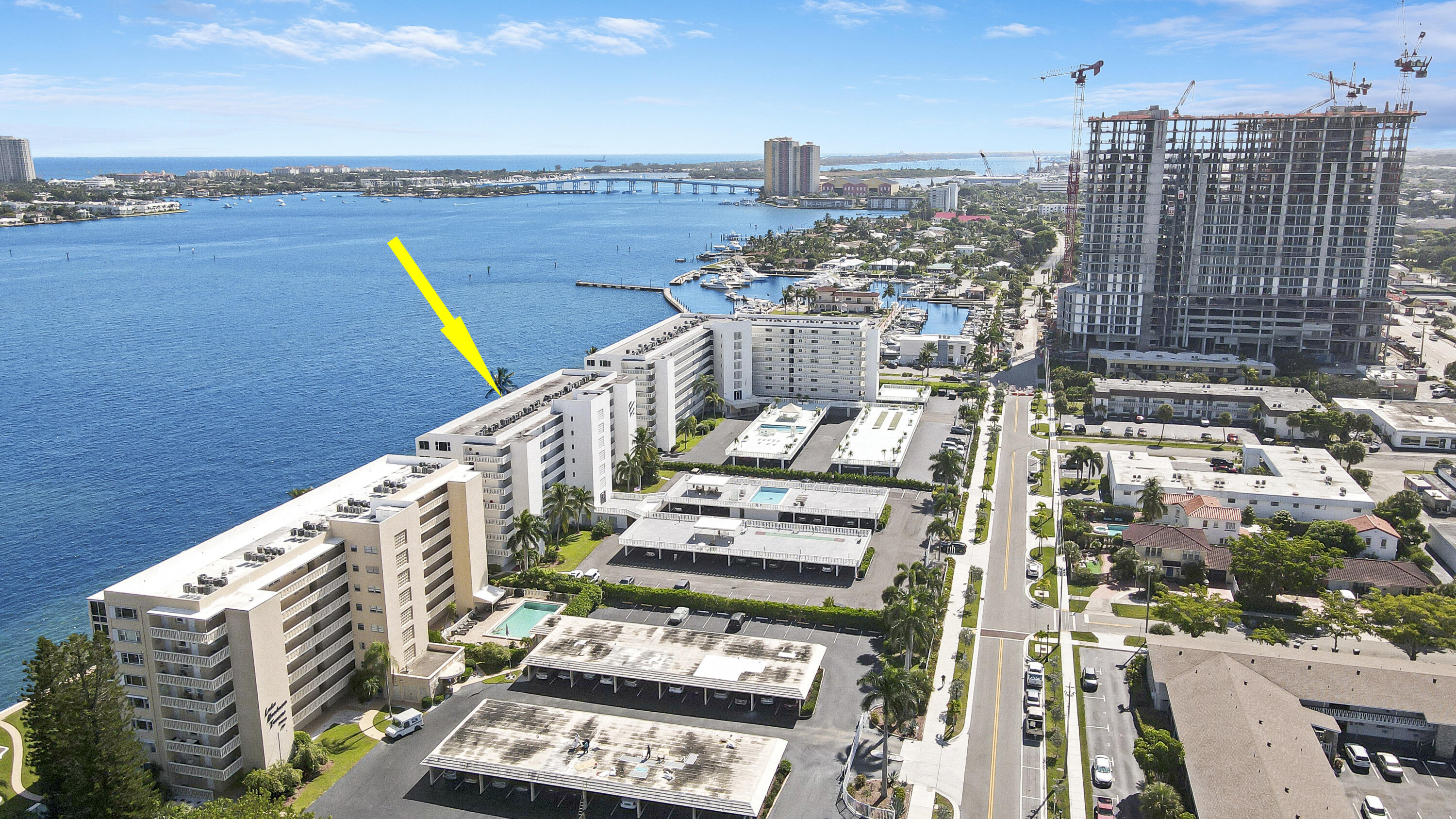 401 Lake Shore Drive 205