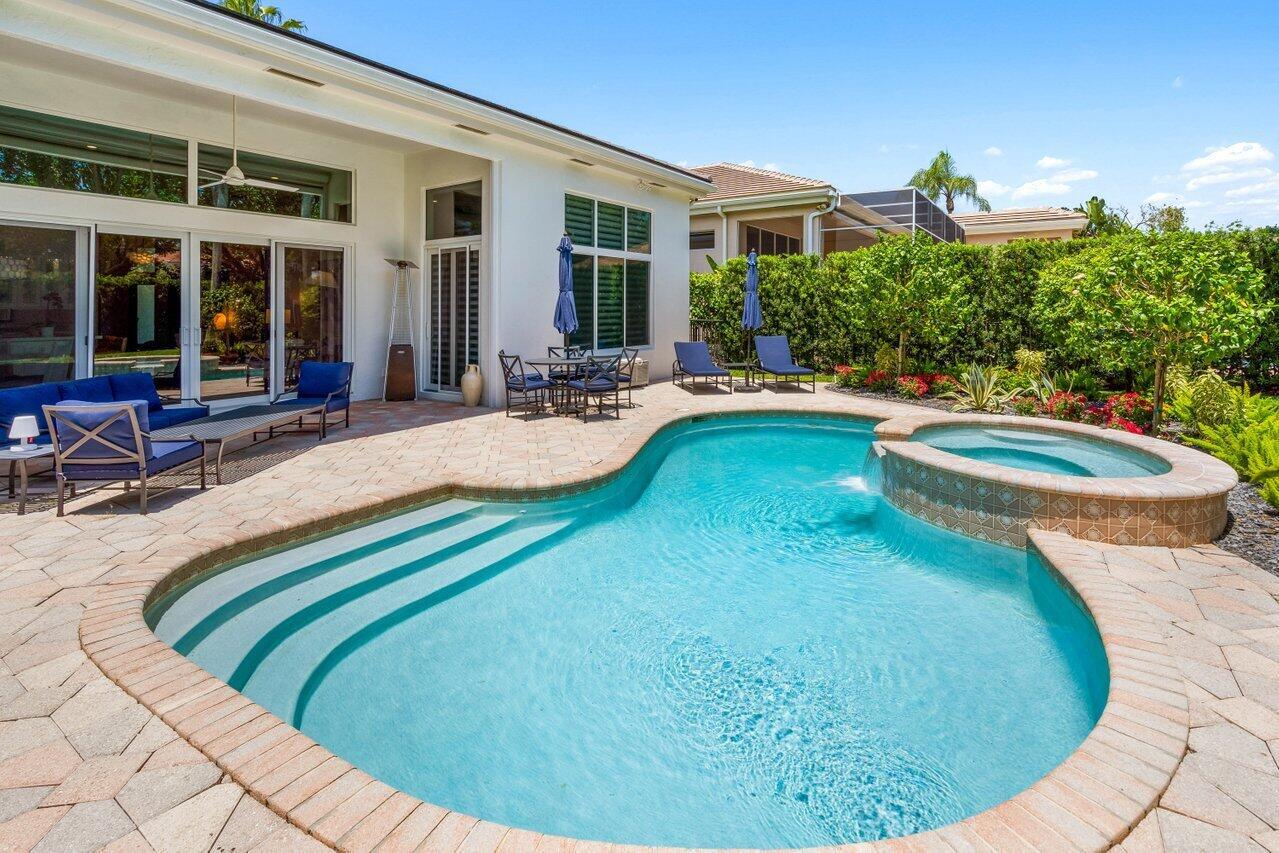 270 Isle Way