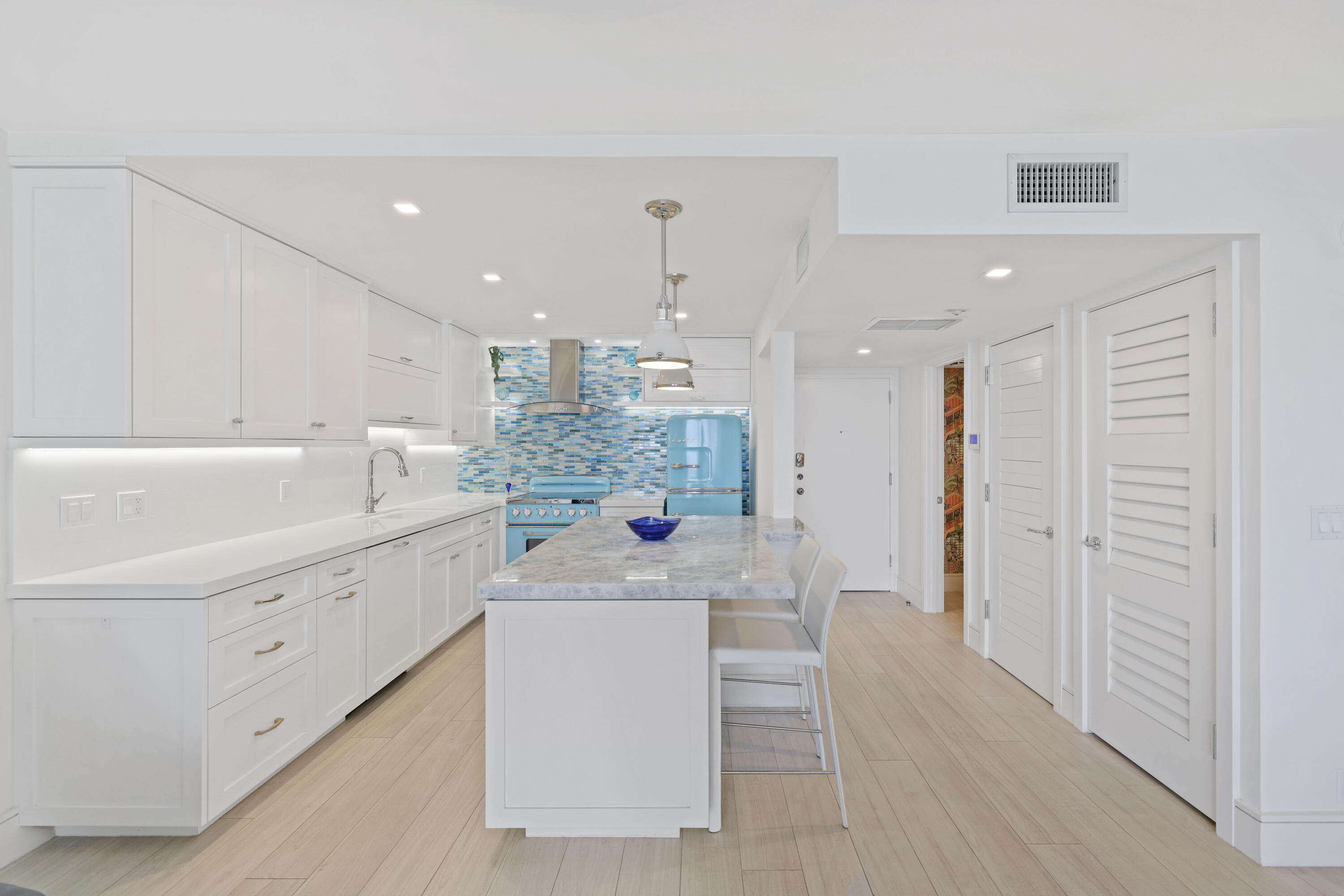 5440 N Ocean Drive 1403