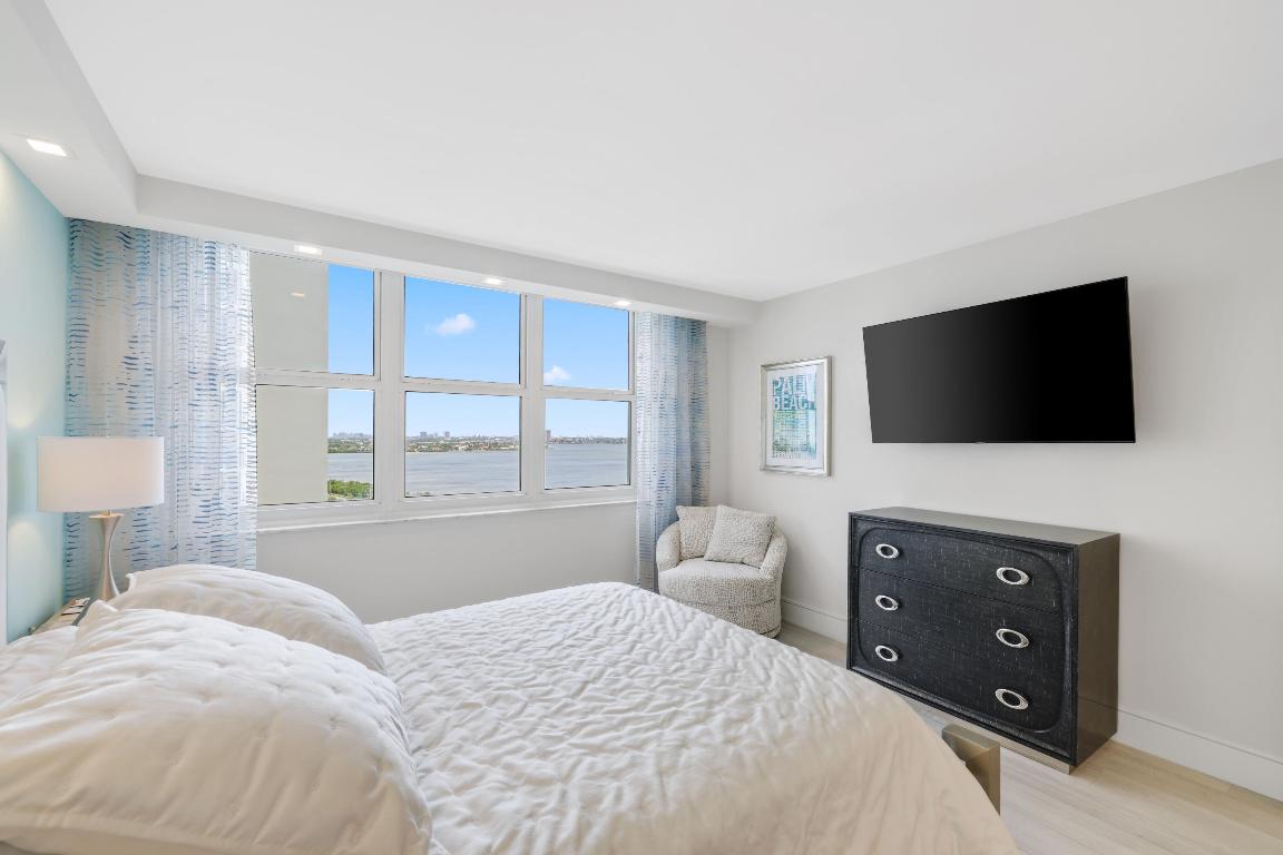 5440 N Ocean Drive 1403