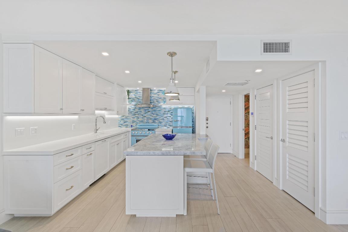 5440 N Ocean Drive 1403