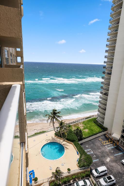 5440 N Ocean Drive 1403