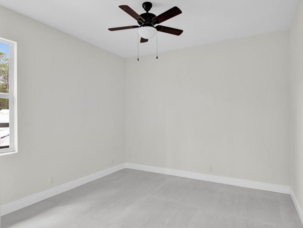 11353 Tangerine Boulevard