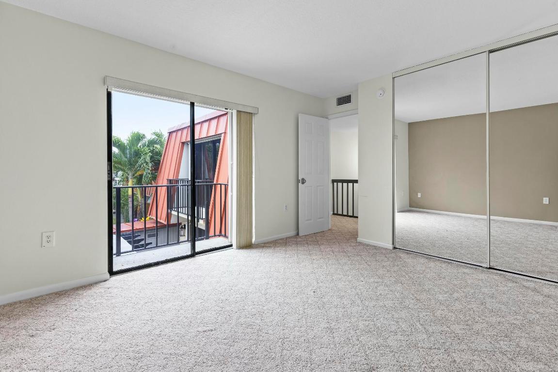 3157 Meridian Way S D