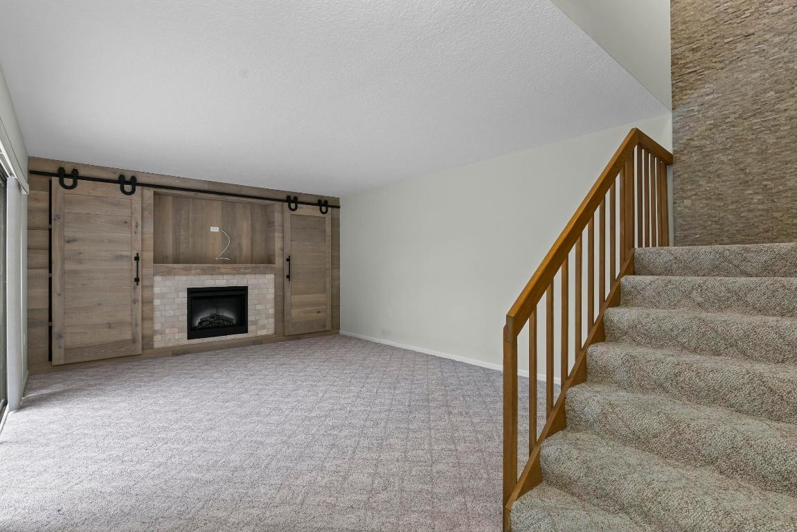 3157 Meridian Way S D