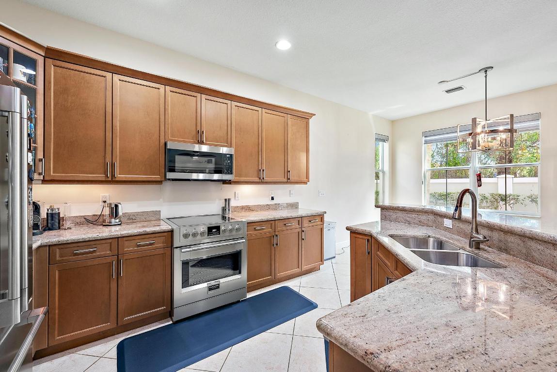 5264 Cambridge Court