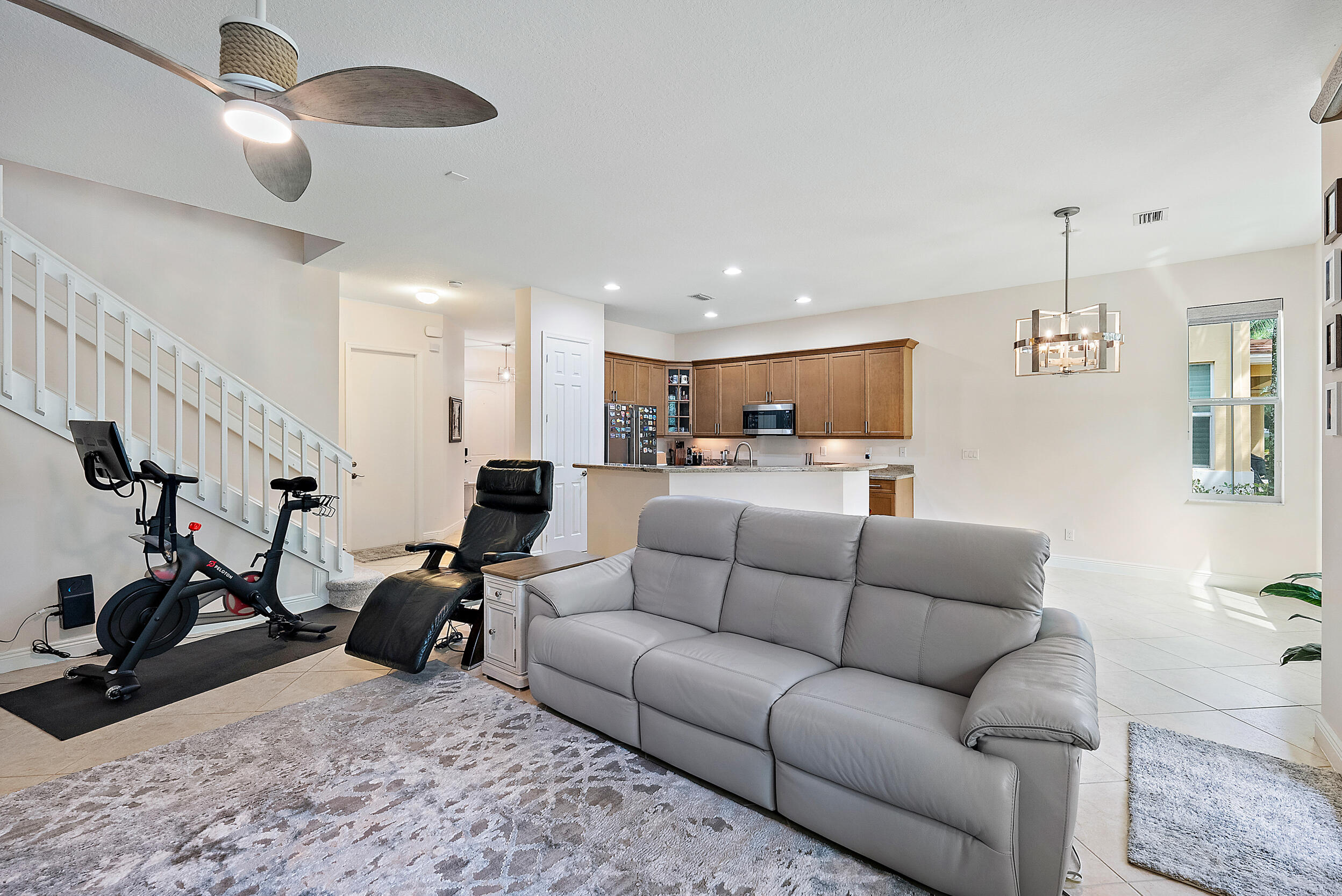 5264 Cambridge Court