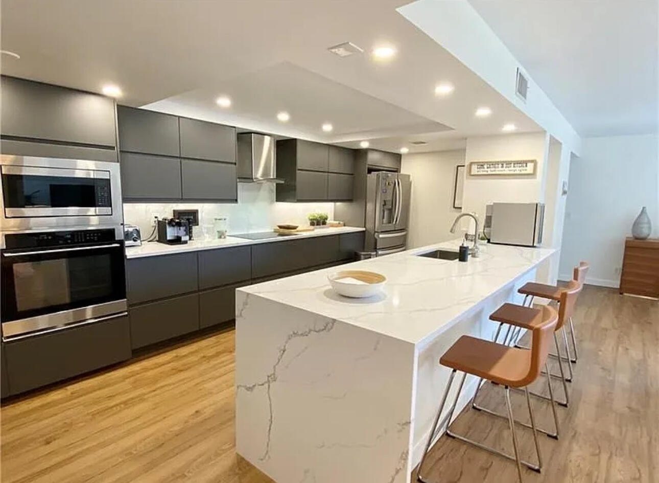 950 Egret Circle 5305