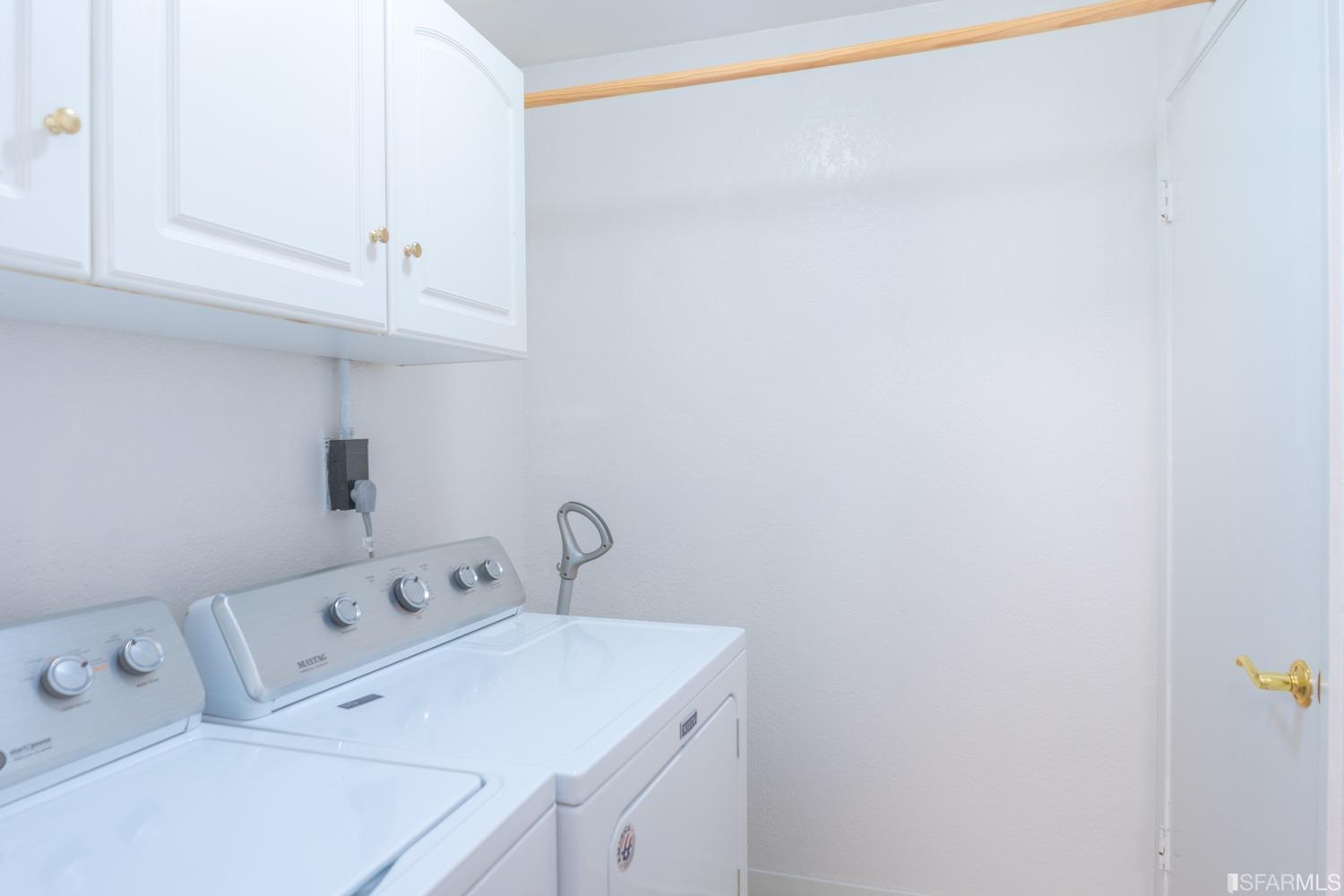 1 Appian Way # 2 Unit: 709-2