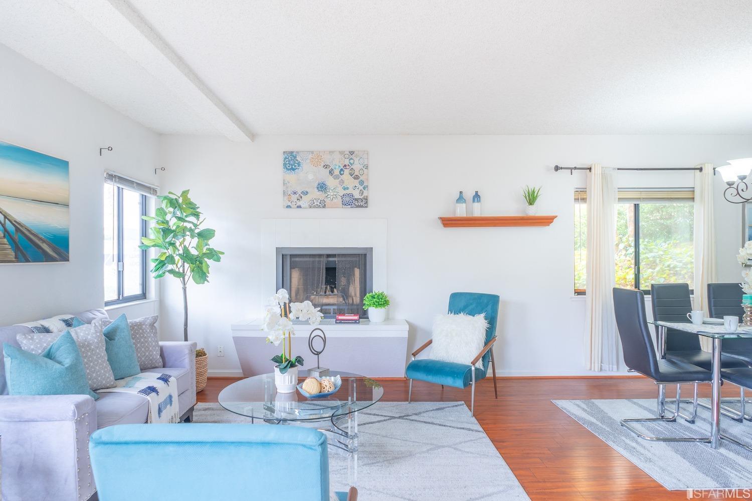 1 Appian Way # 2 Unit: 709-2