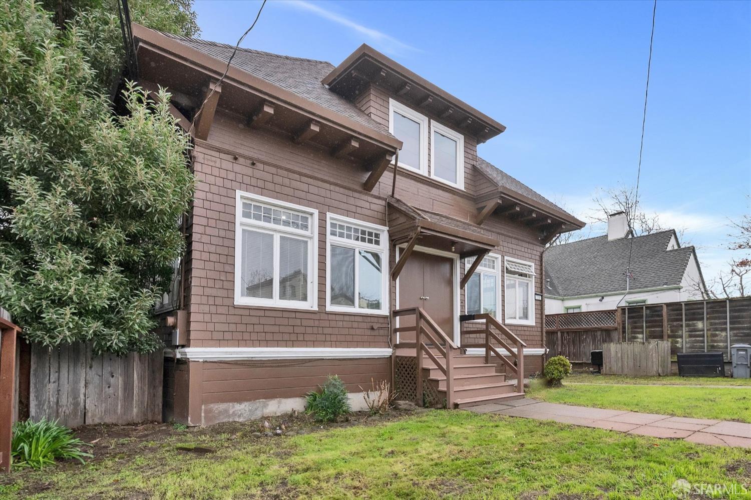 208 San Diego Avenue