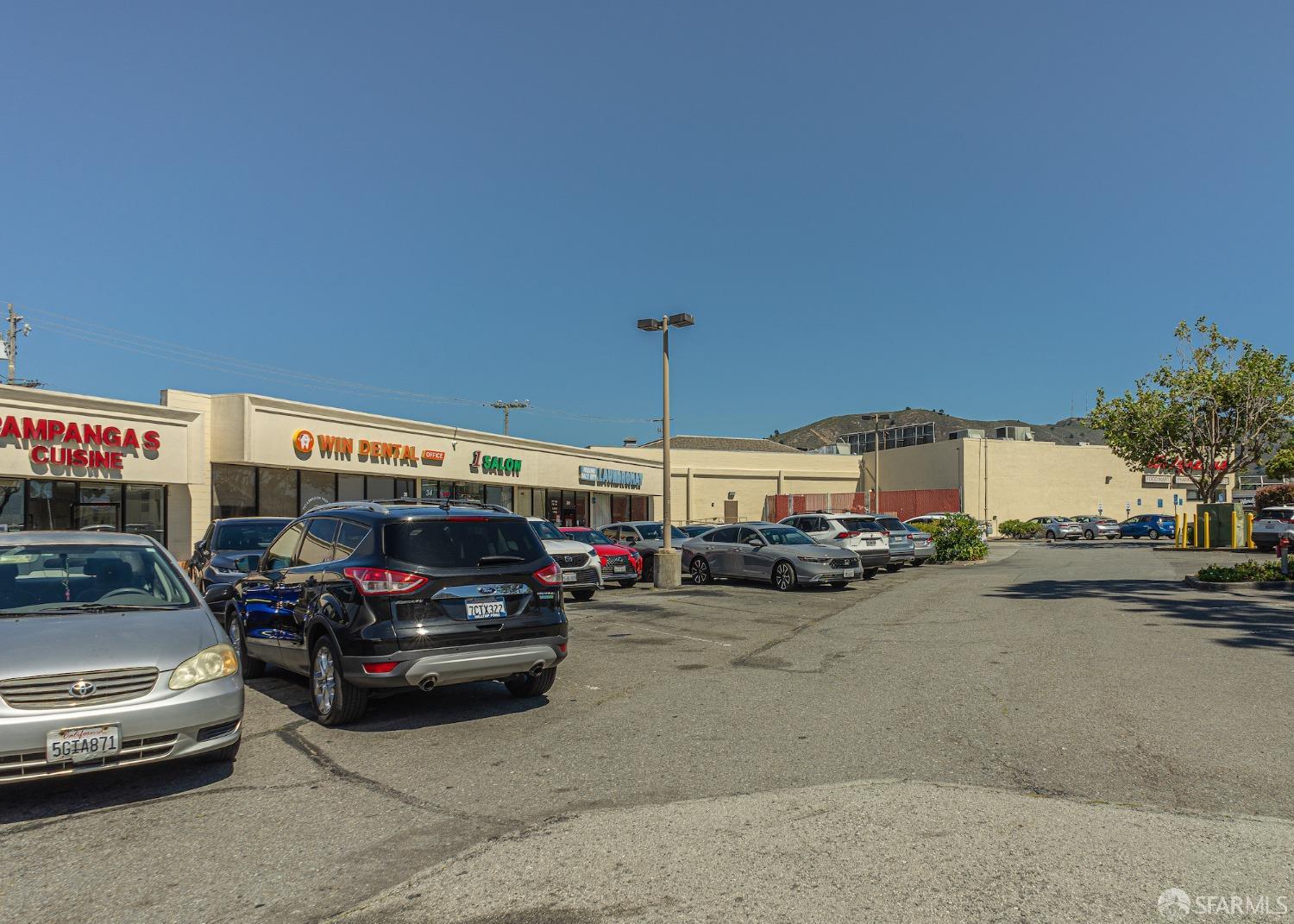 72 W Market Street