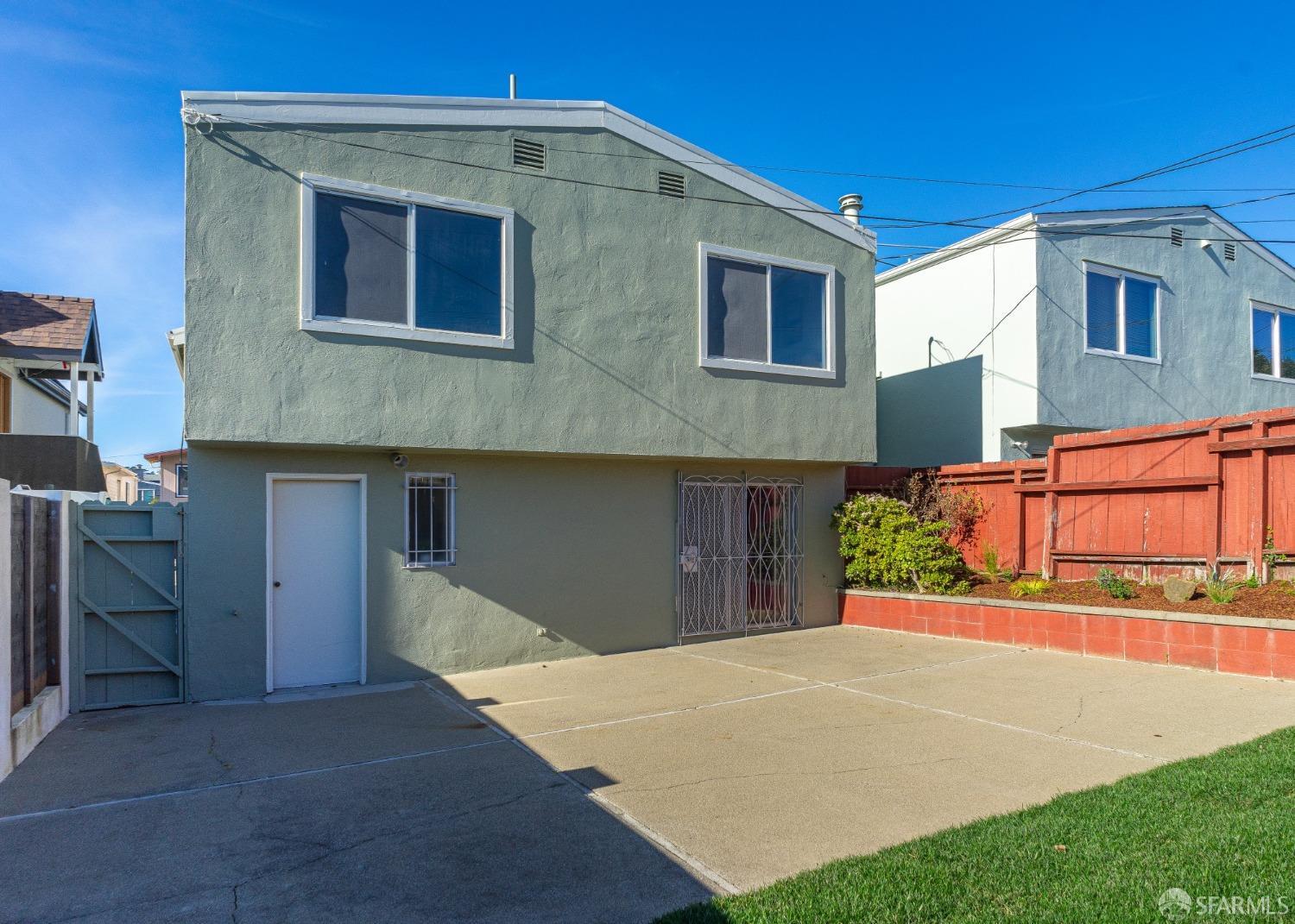 271 Del Prado Drive