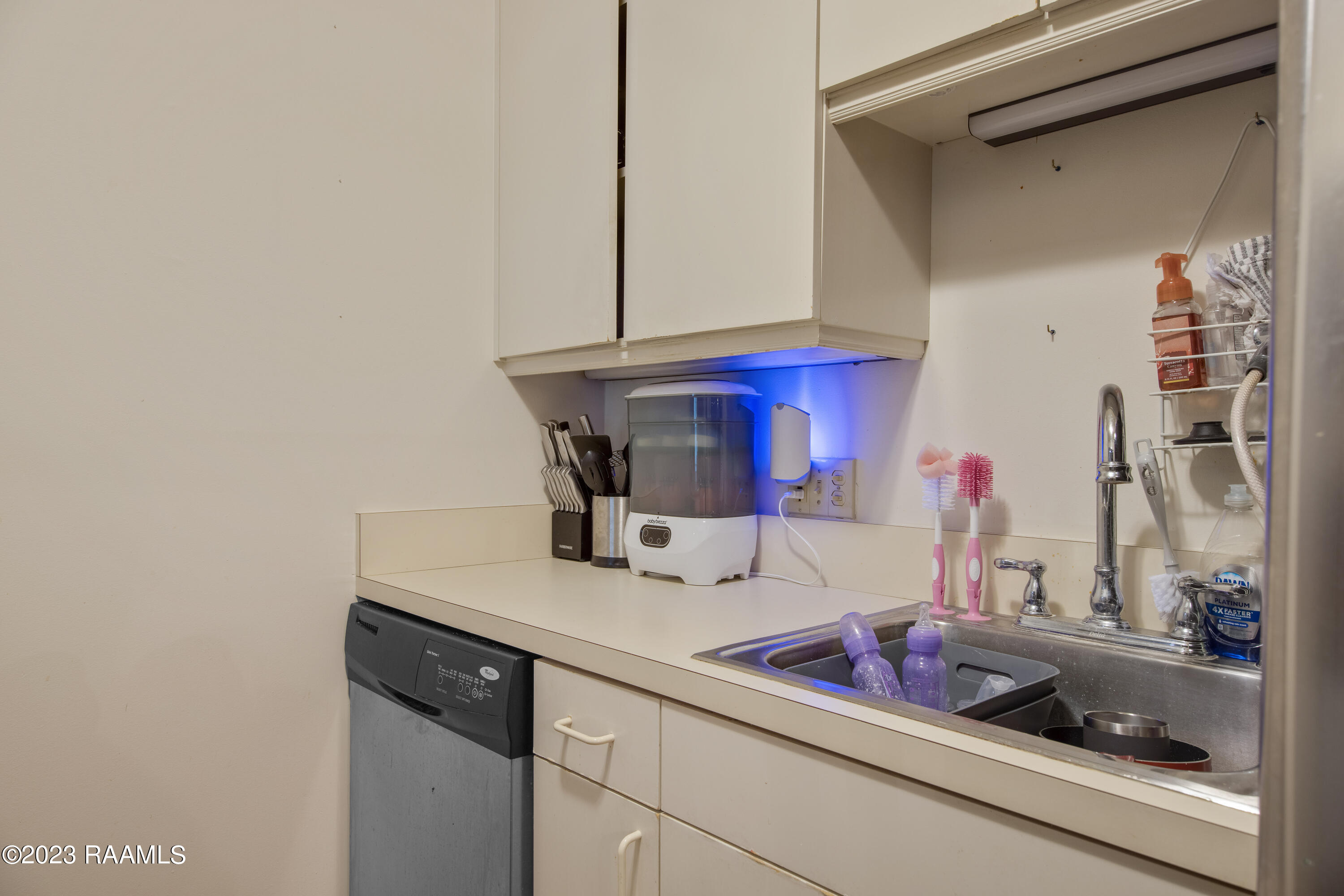 1301 St John Street # 208 Unit: #208