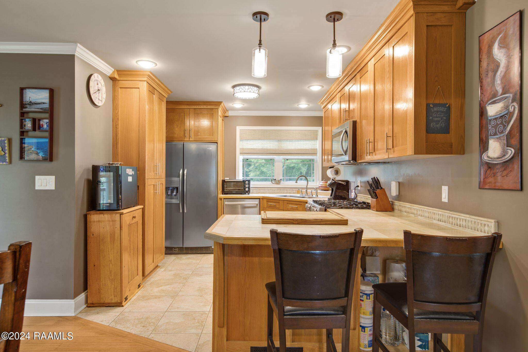 47 Hidden Hills Community