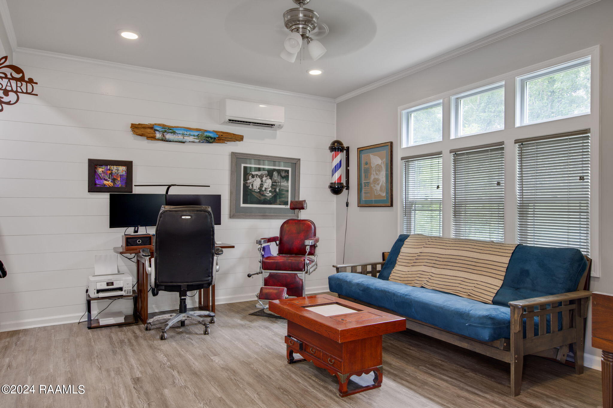47 Hidden Hills Community