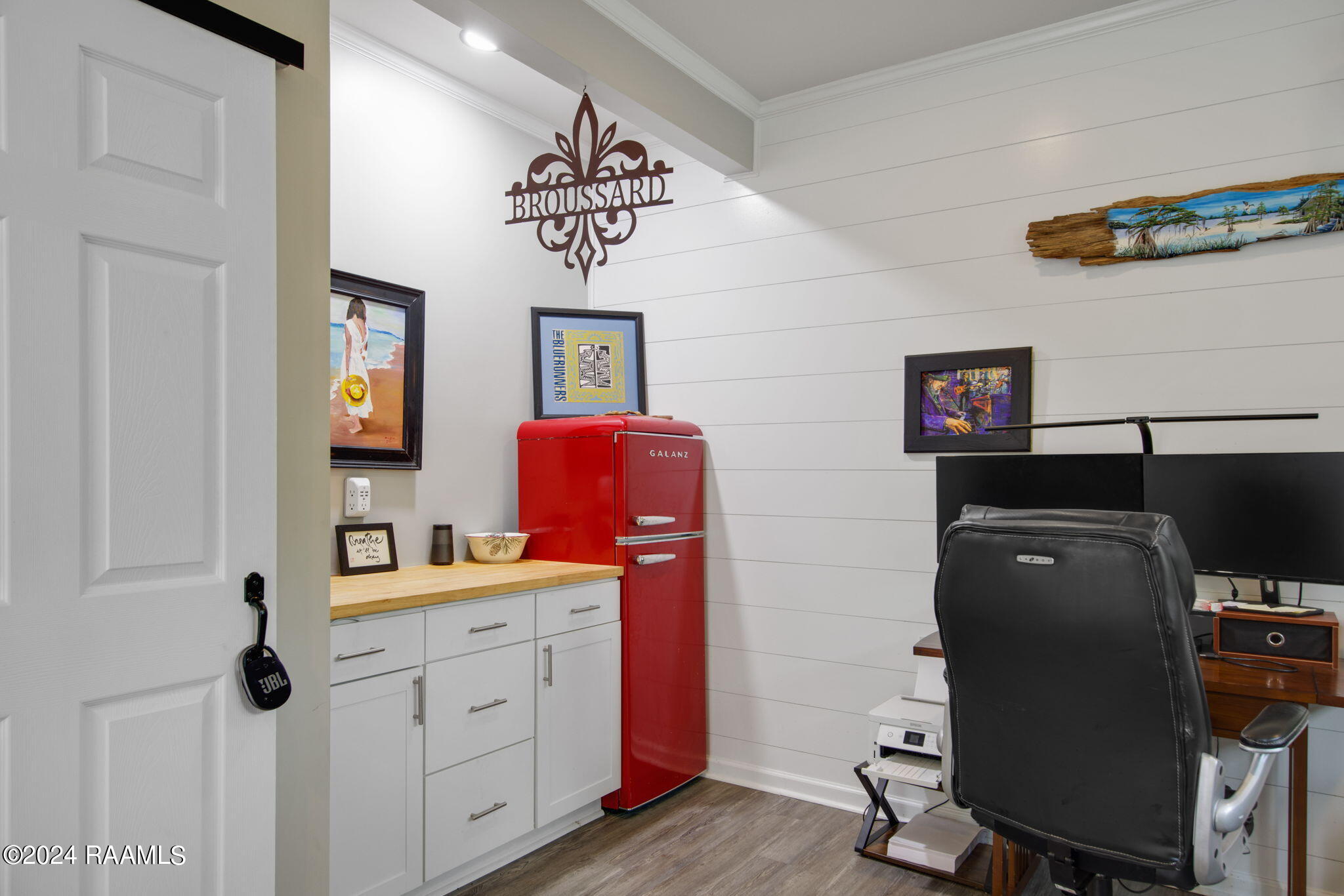 47 Hidden Hills Community