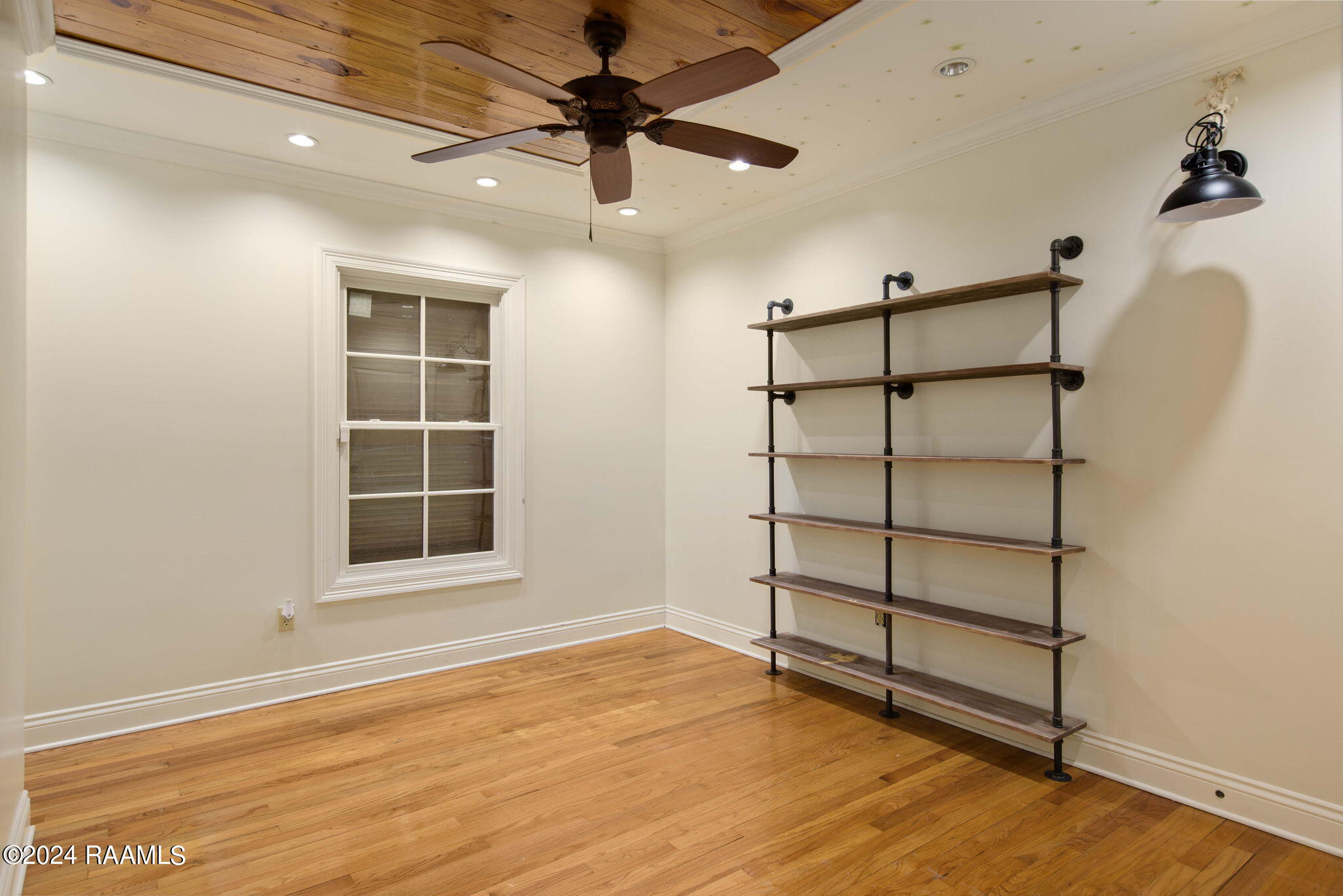 216 Live Oak Drive