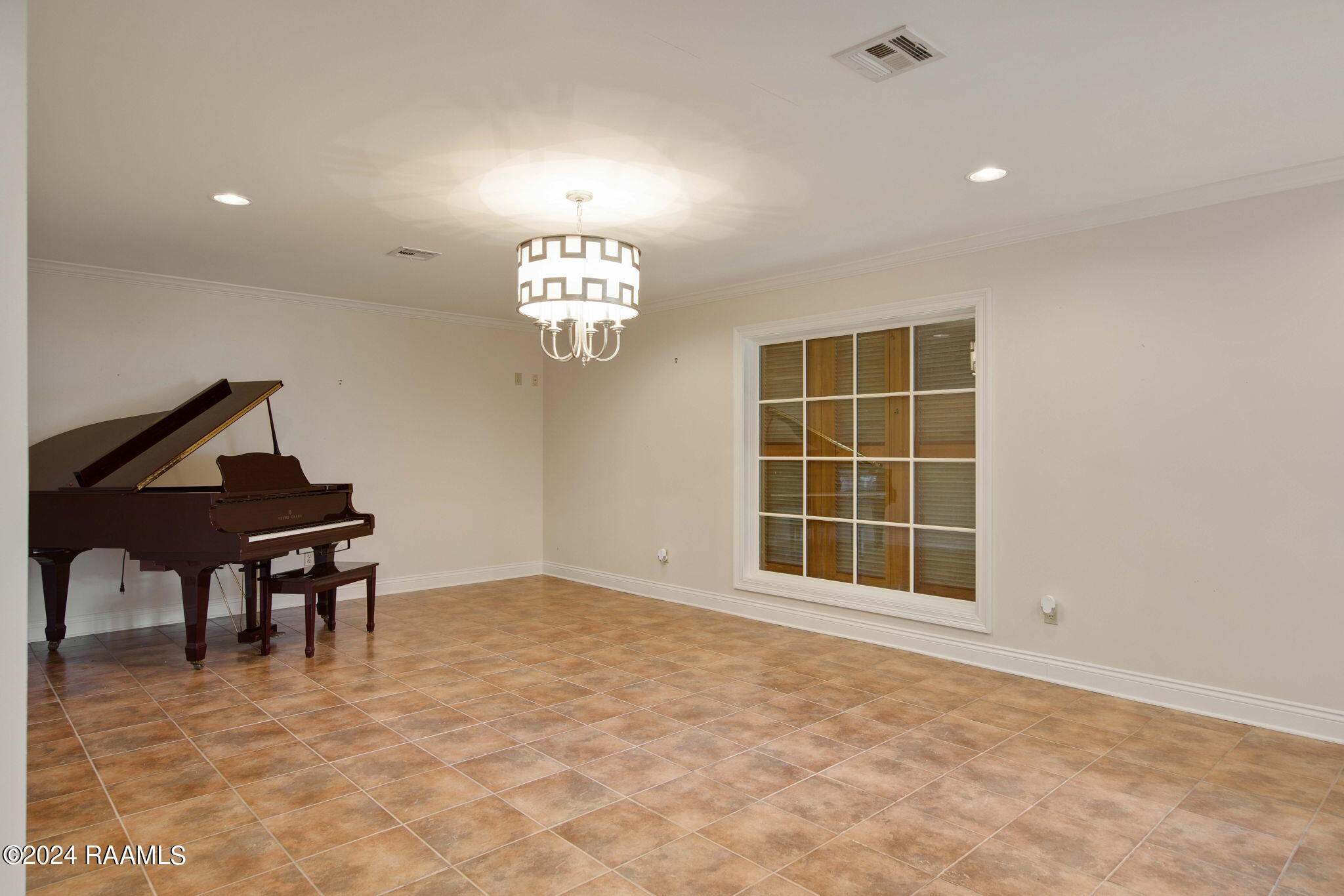 216 Live Oak Drive