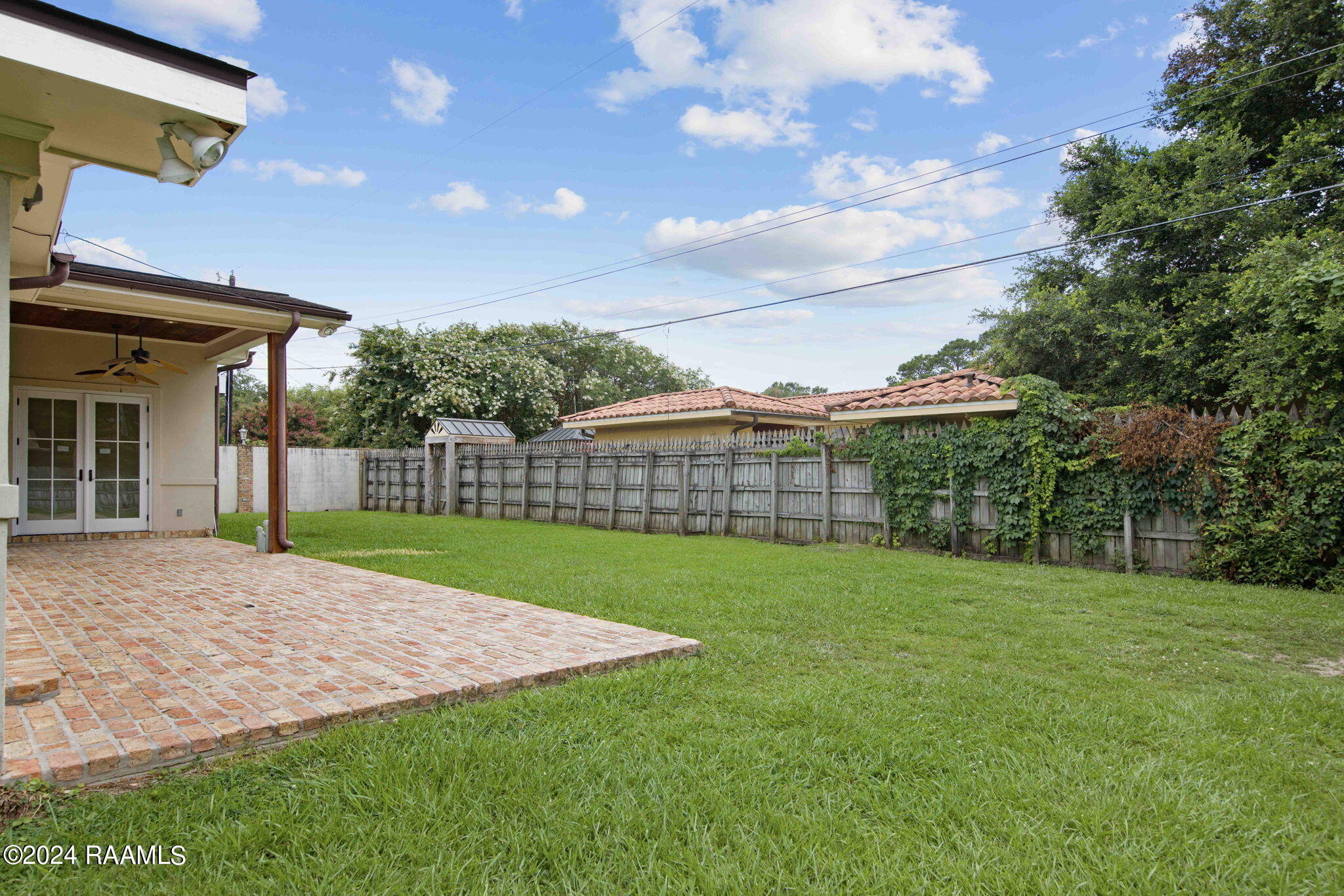 216 Live Oak Drive