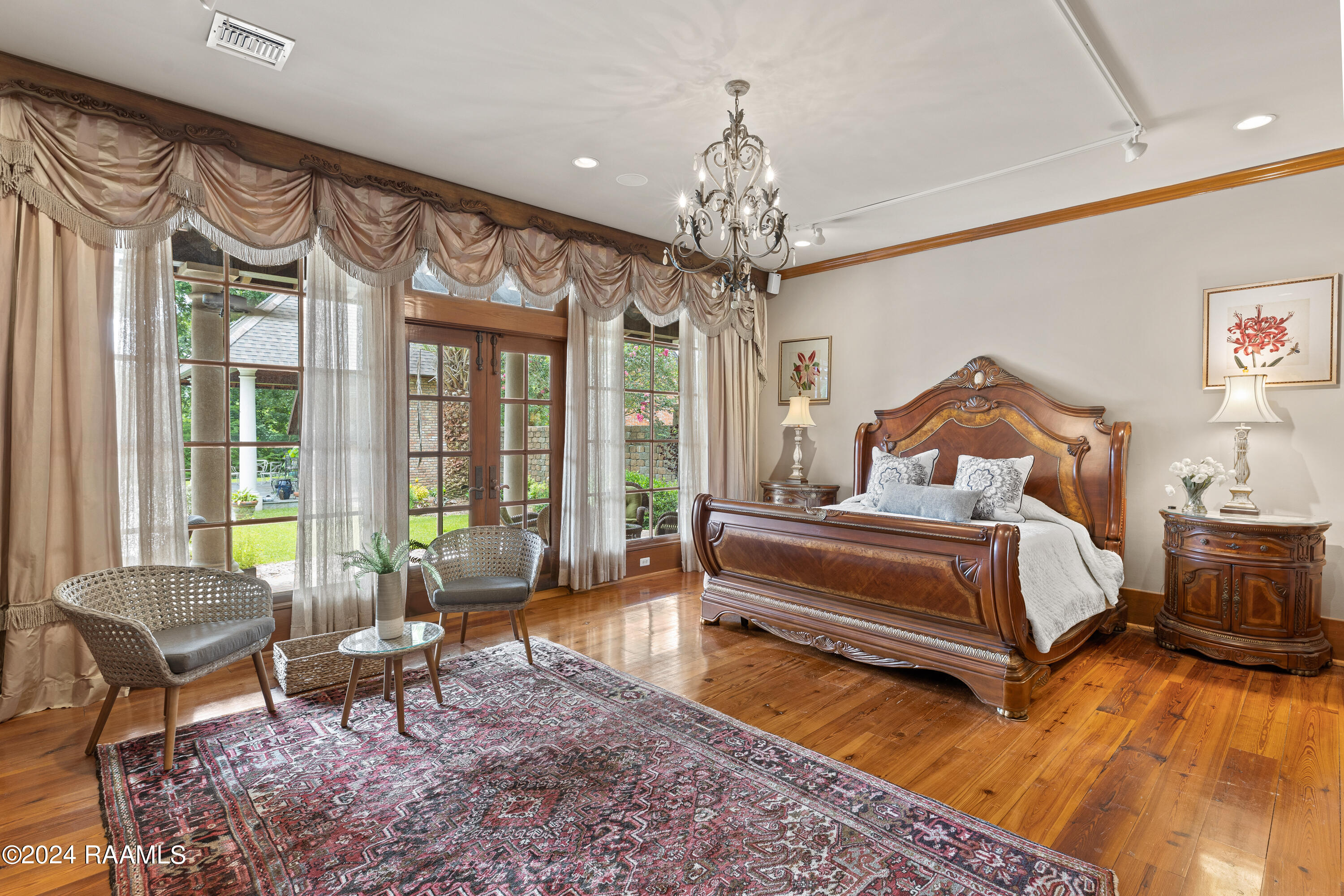 301 Beverly Drive