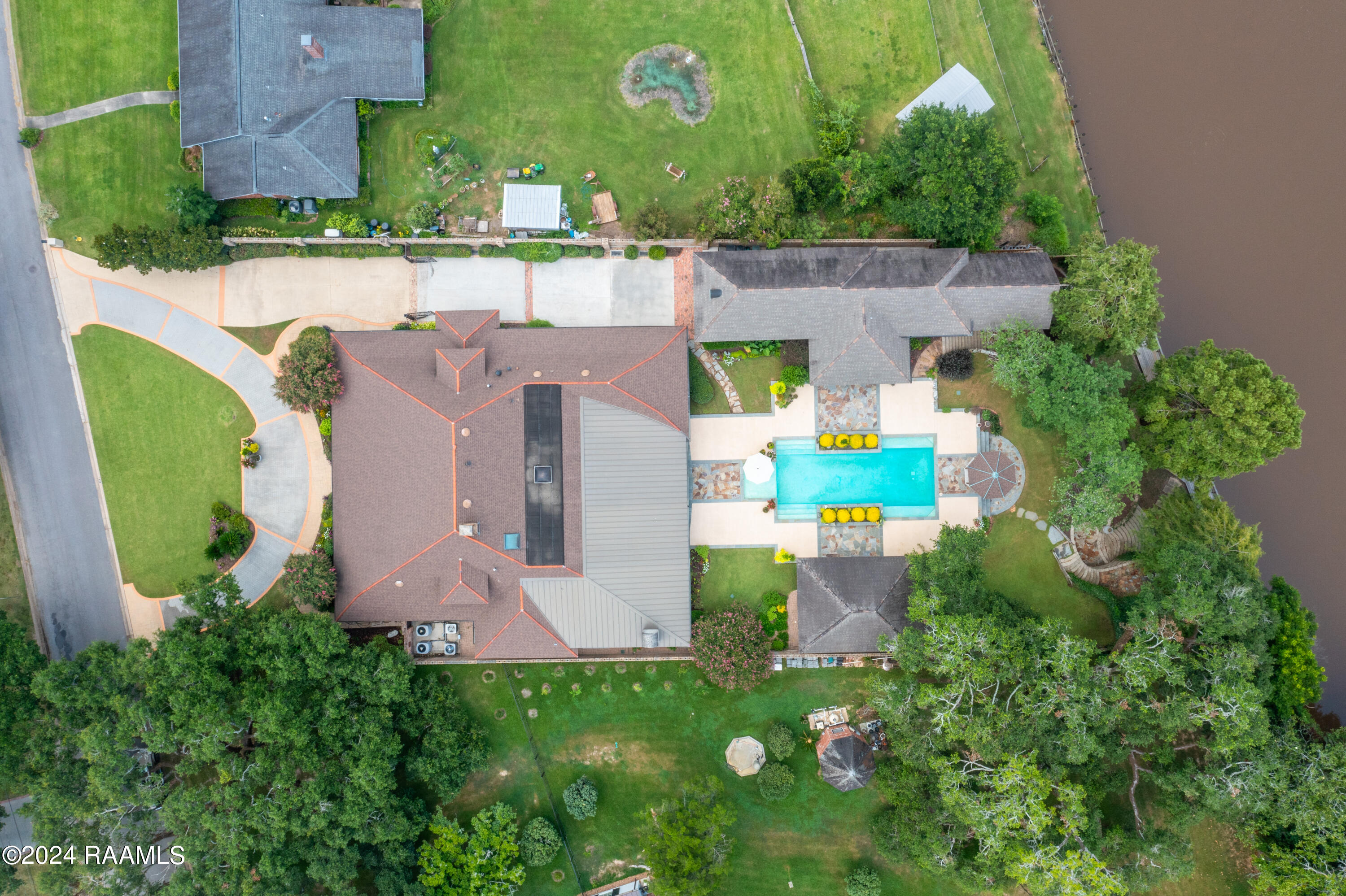 301 Beverly Drive
