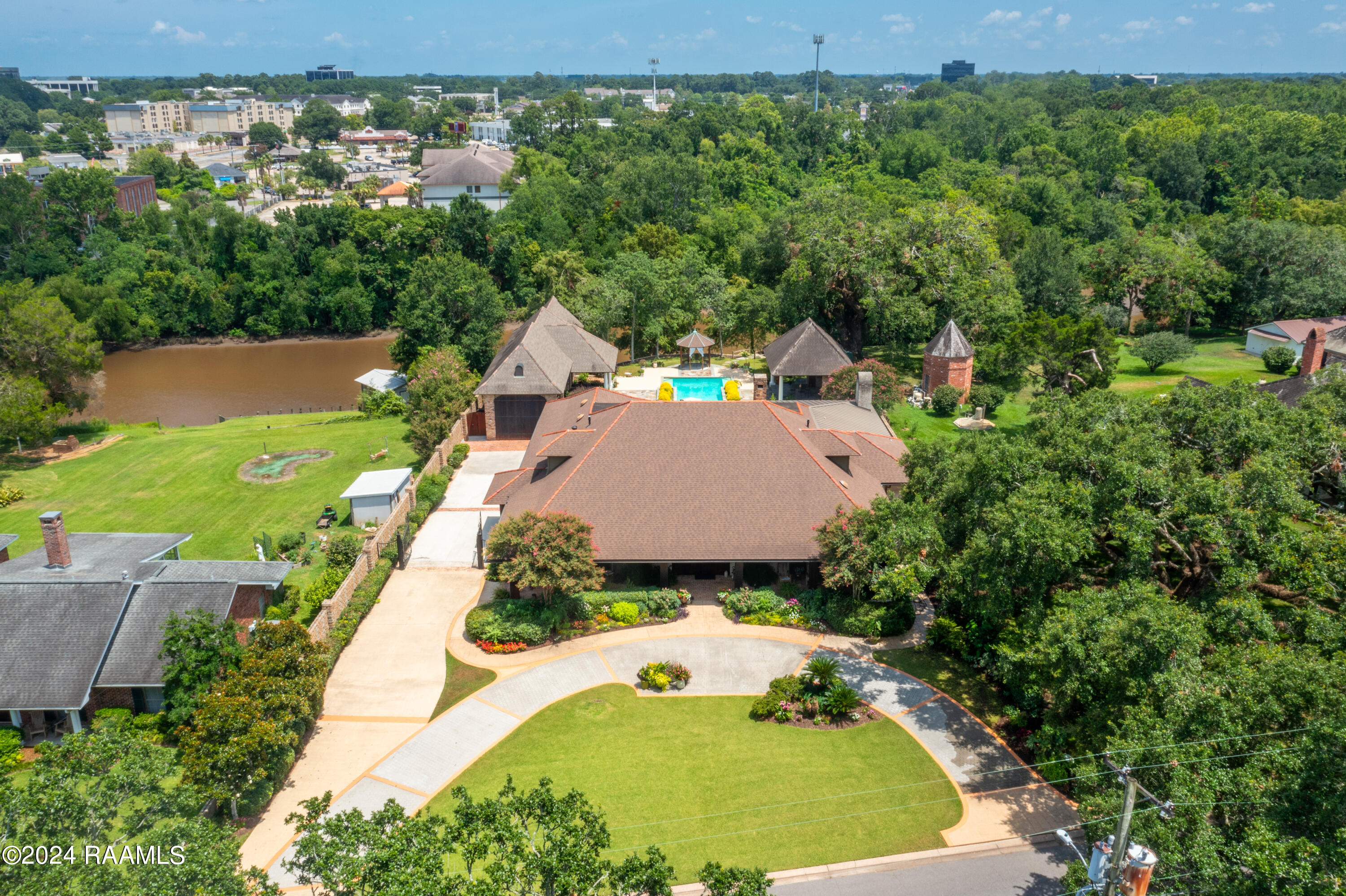 301 Beverly Drive