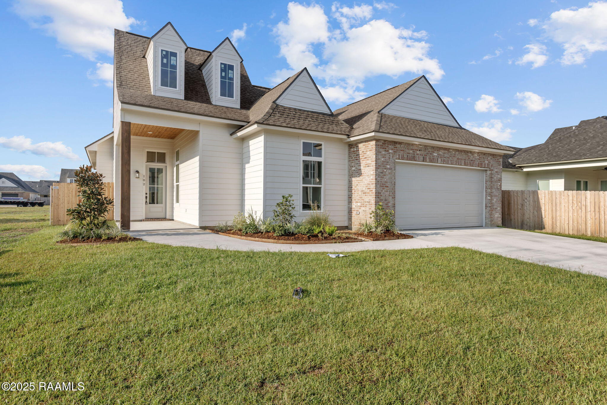 102 Bruges Lane