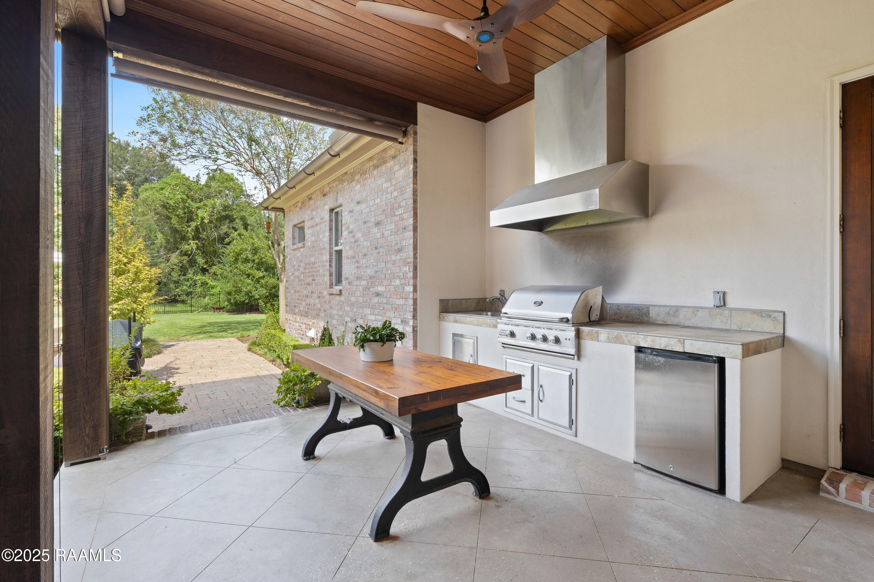 159 N Southlawn Drive