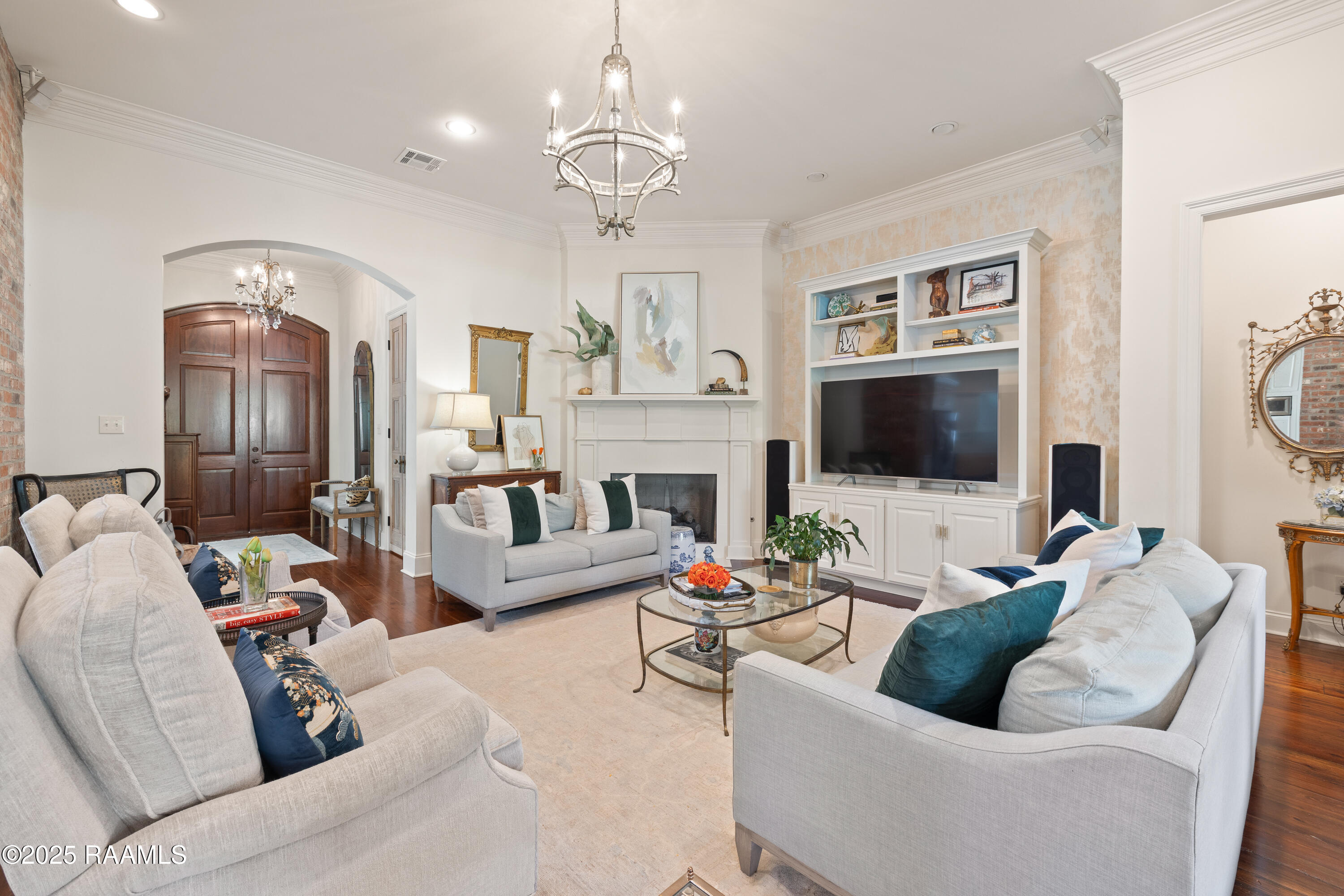 159 N Southlawn Drive