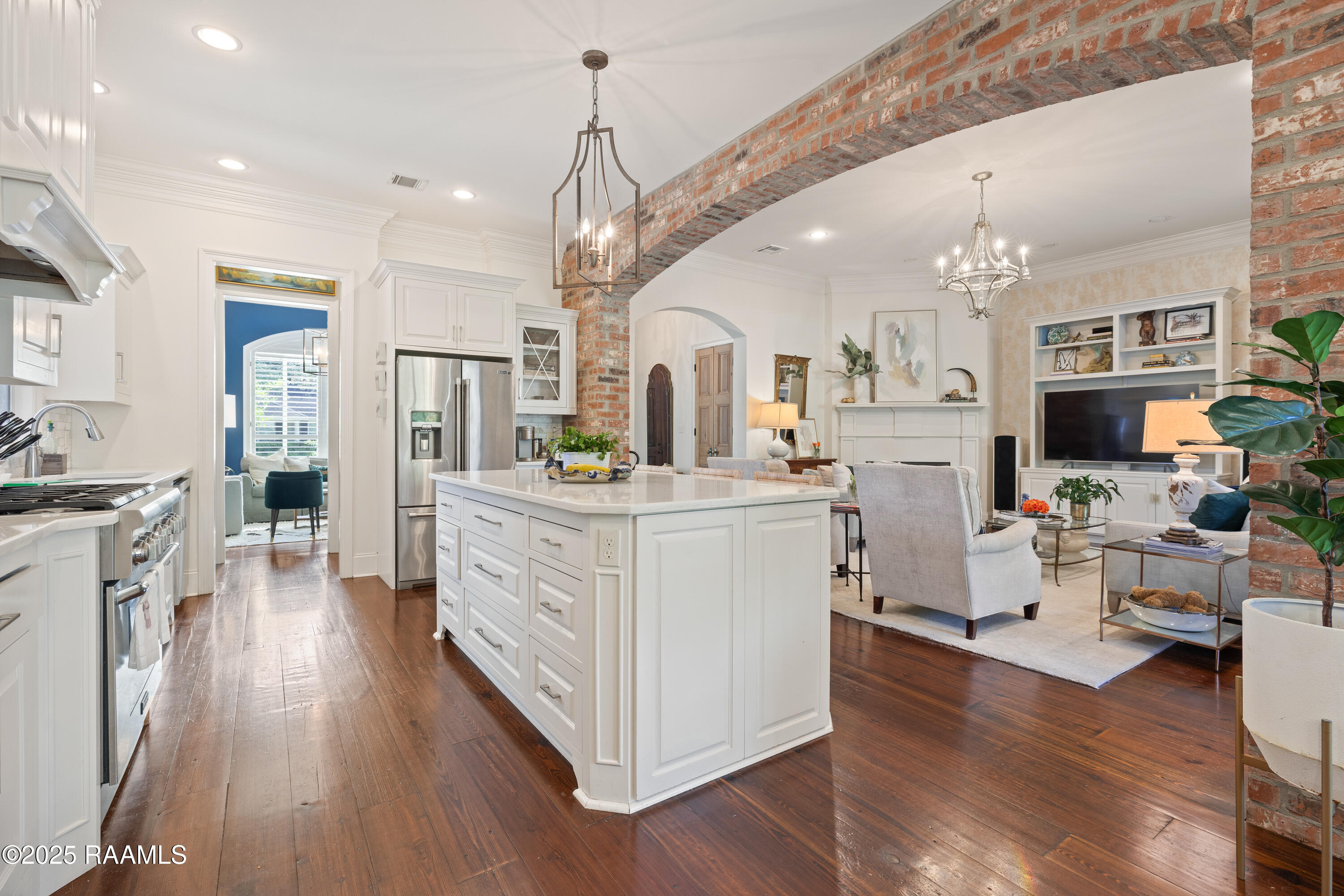 159 N Southlawn Drive