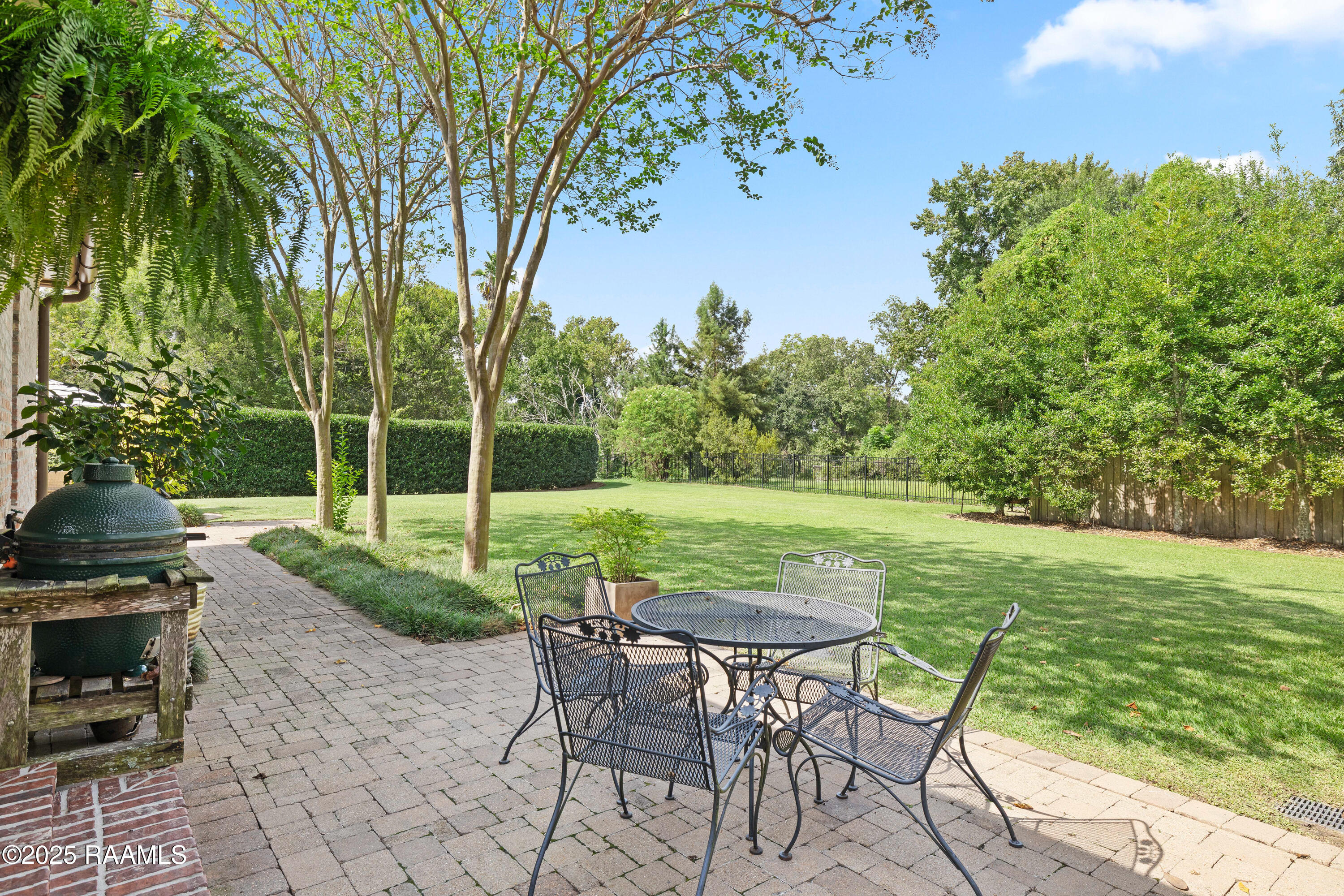 159 N Southlawn Drive