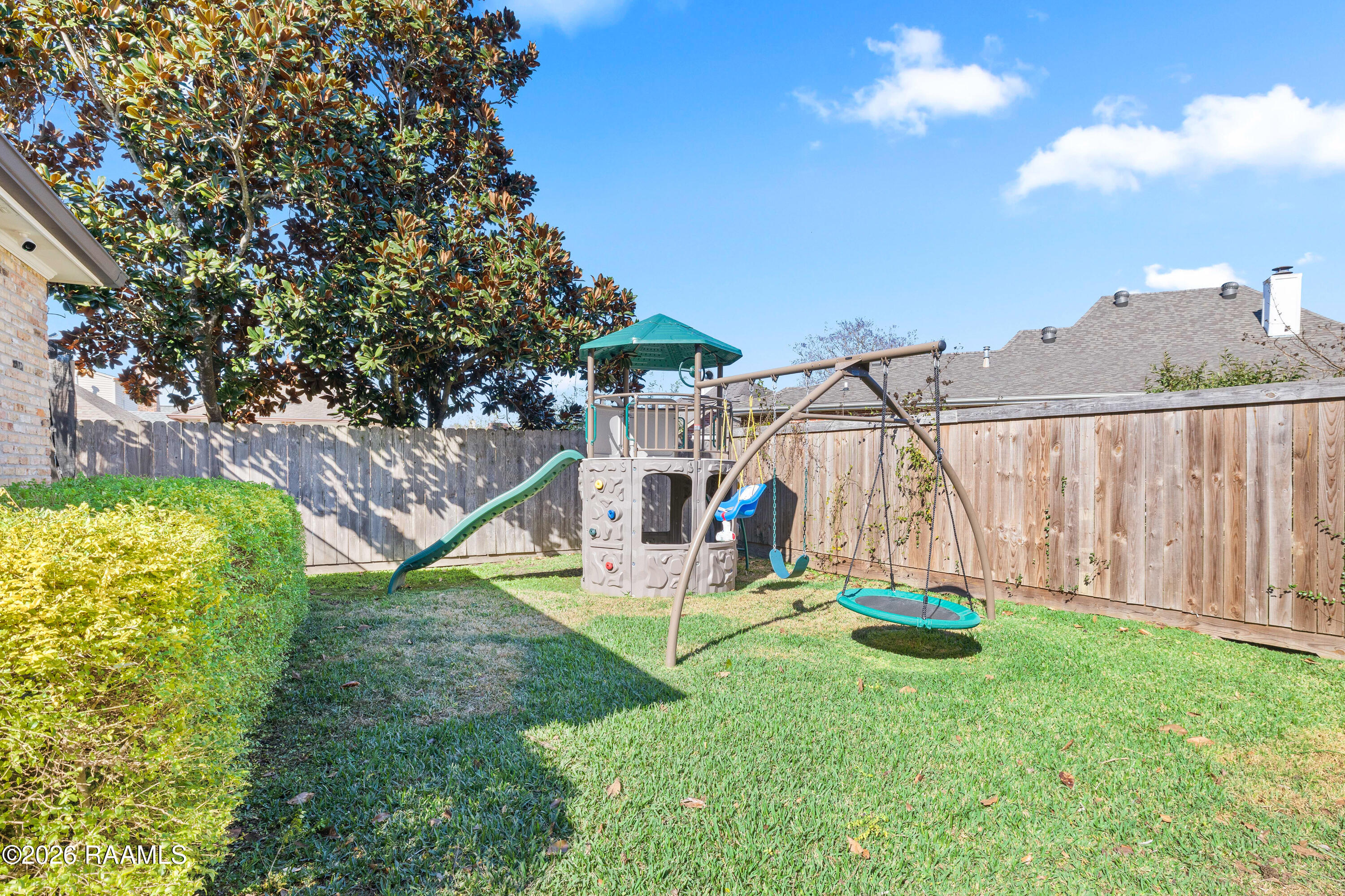 302 Farmington Drive