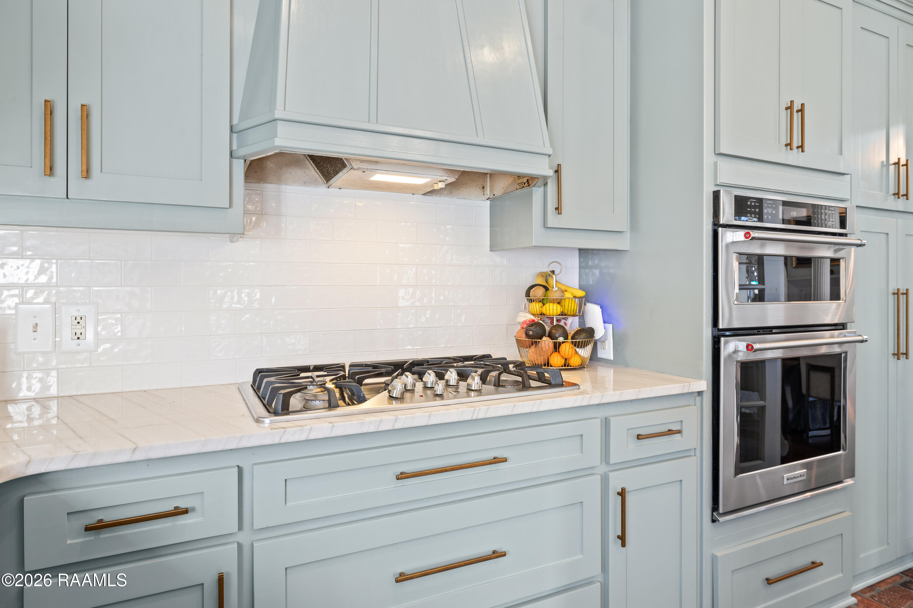 302 Farmington Drive